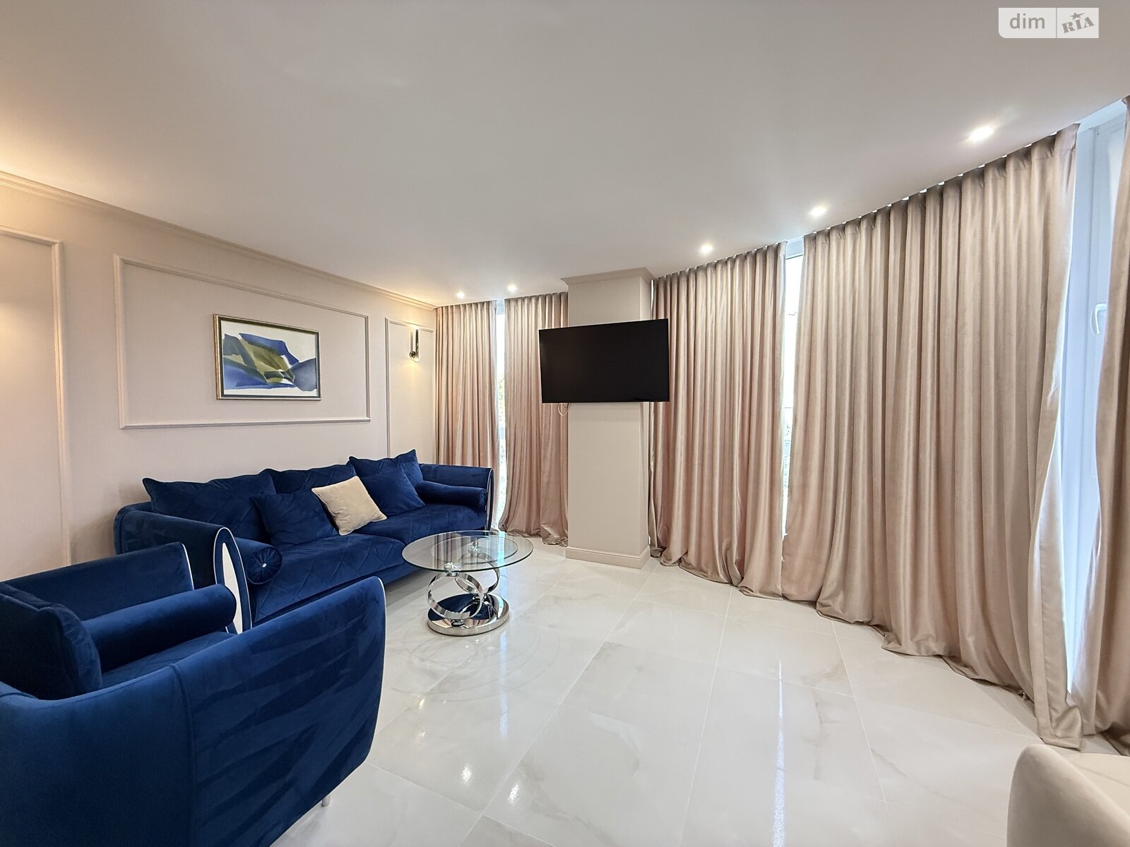 Продаж трикімнатної квартири в Тернополі, на пров. Цегельний, район Дружба фото 1