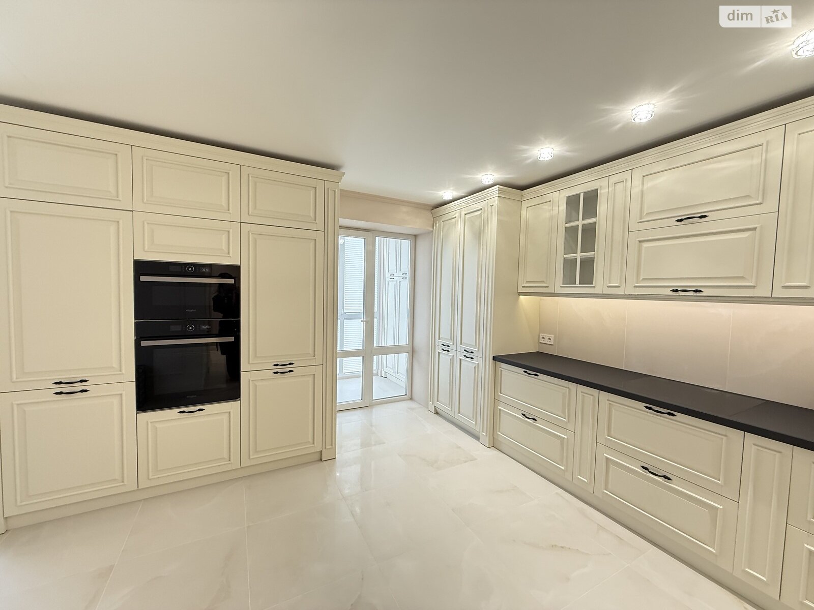 Продаж трикімнатної квартири в Тернополі, на пров. Цегельний, район Дружба фото 1