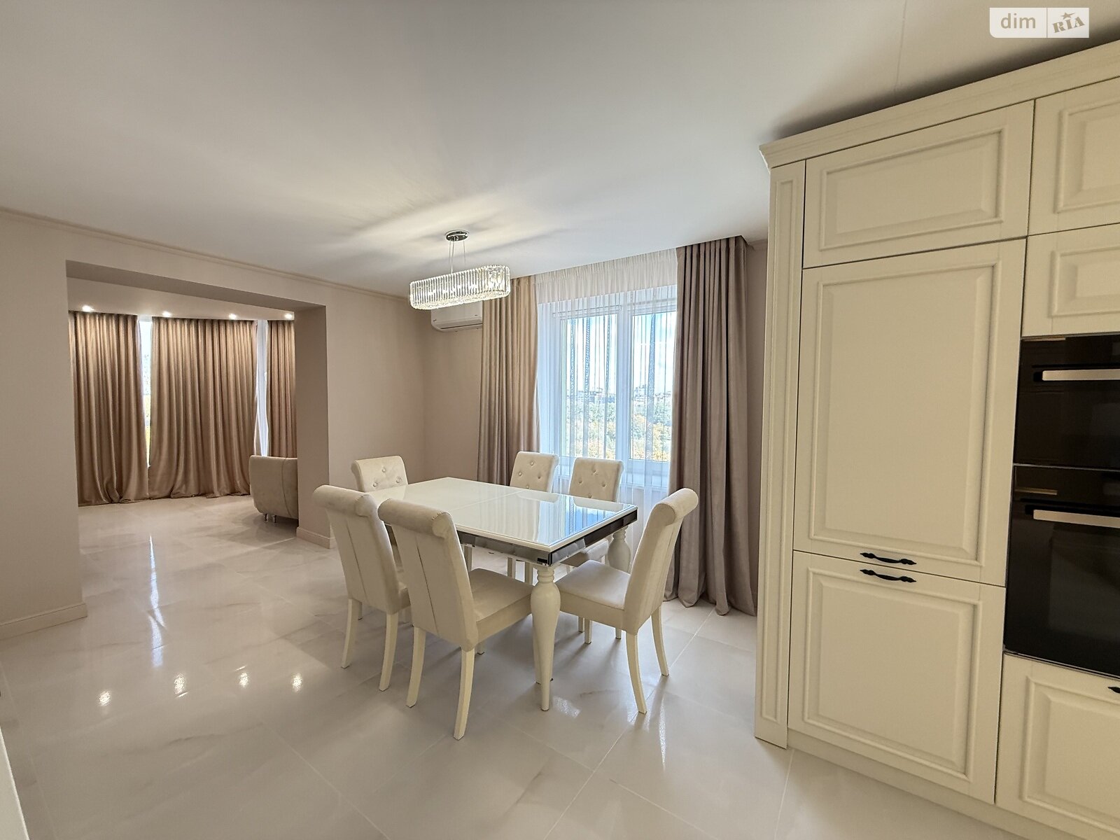 Продаж трикімнатної квартири в Тернополі, на пров. Цегельний, район Дружба фото 1