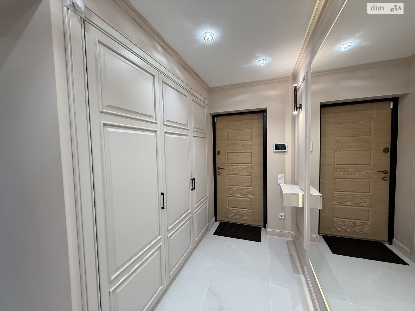 Продаж трикімнатної квартири в Тернополі, на пров. Цегельний, район Дружба фото 1