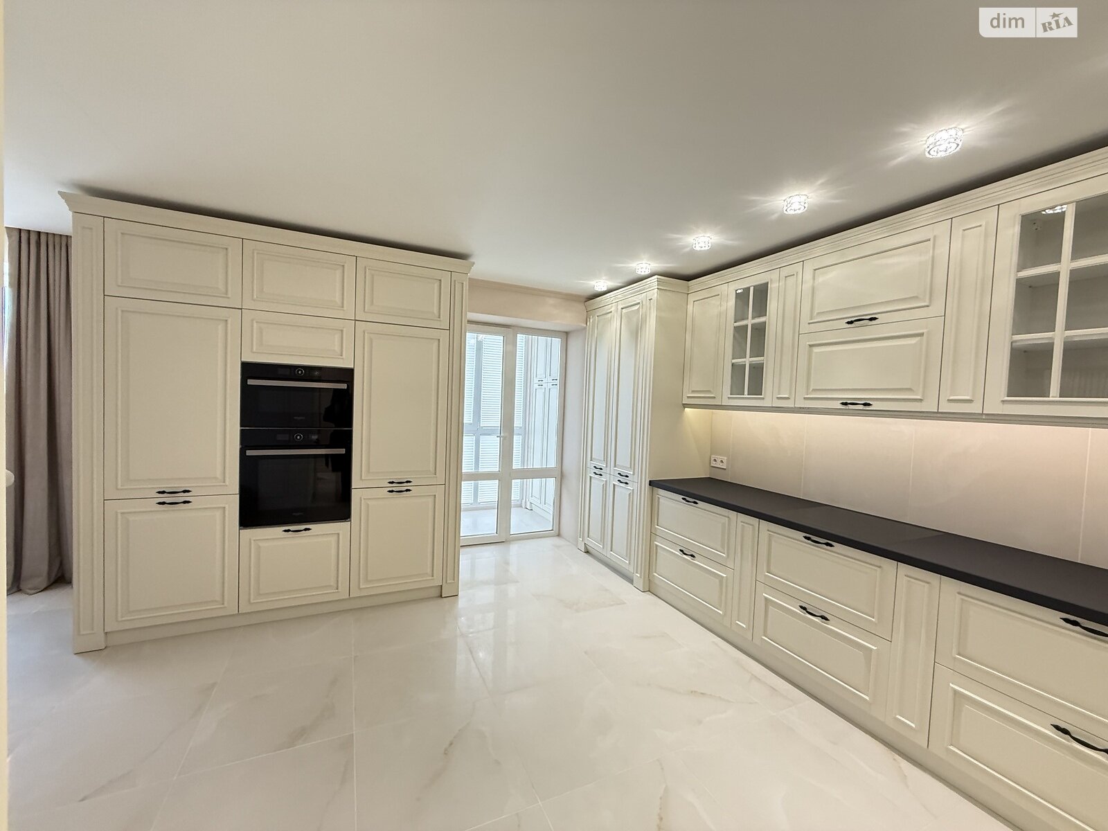 Продаж трикімнатної квартири в Тернополі, на пров. Цегельний, район Дружба фото 1