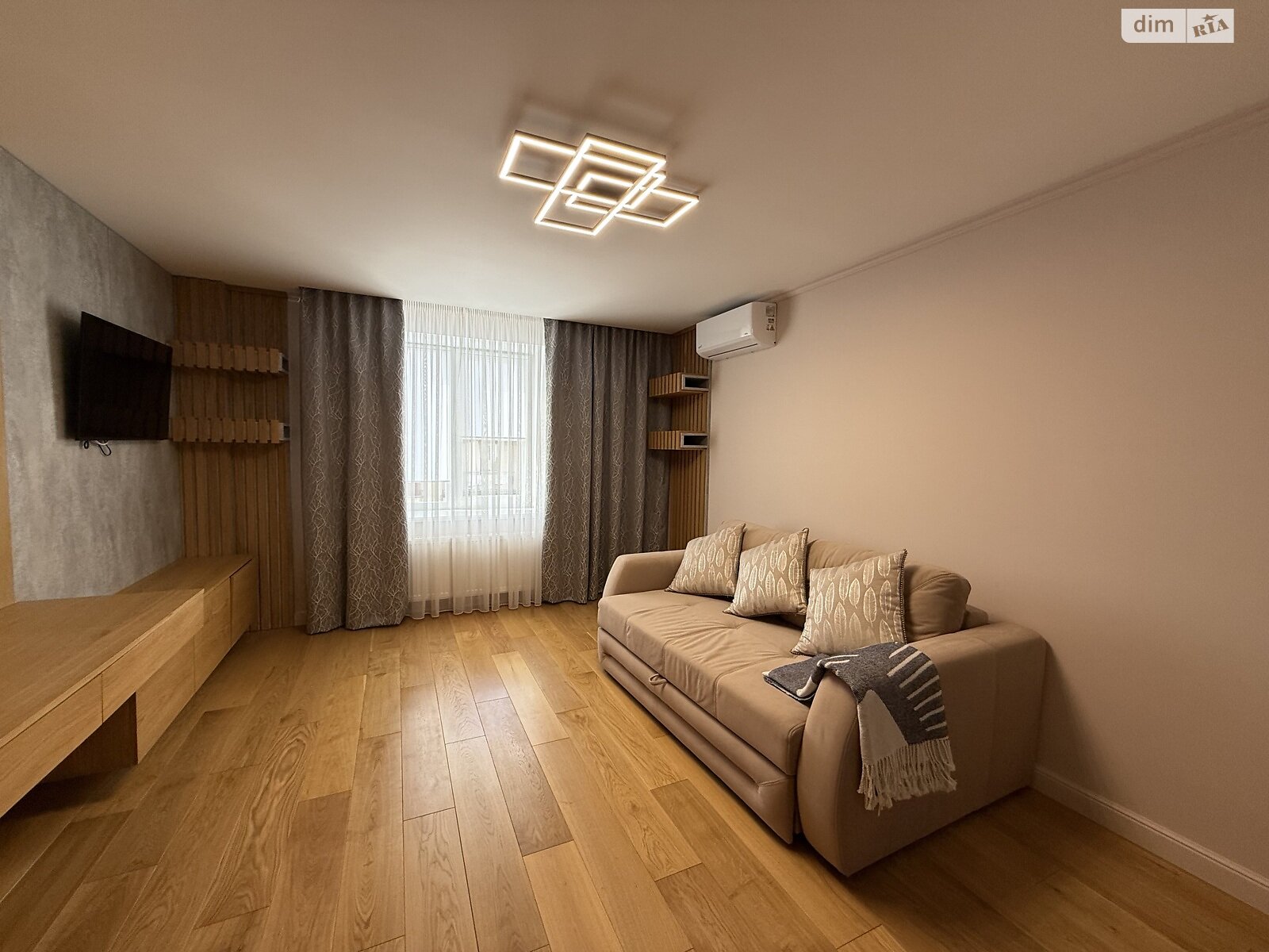 Продаж трикімнатної квартири в Тернополі, на пров. Цегельний, район Дружба фото 1