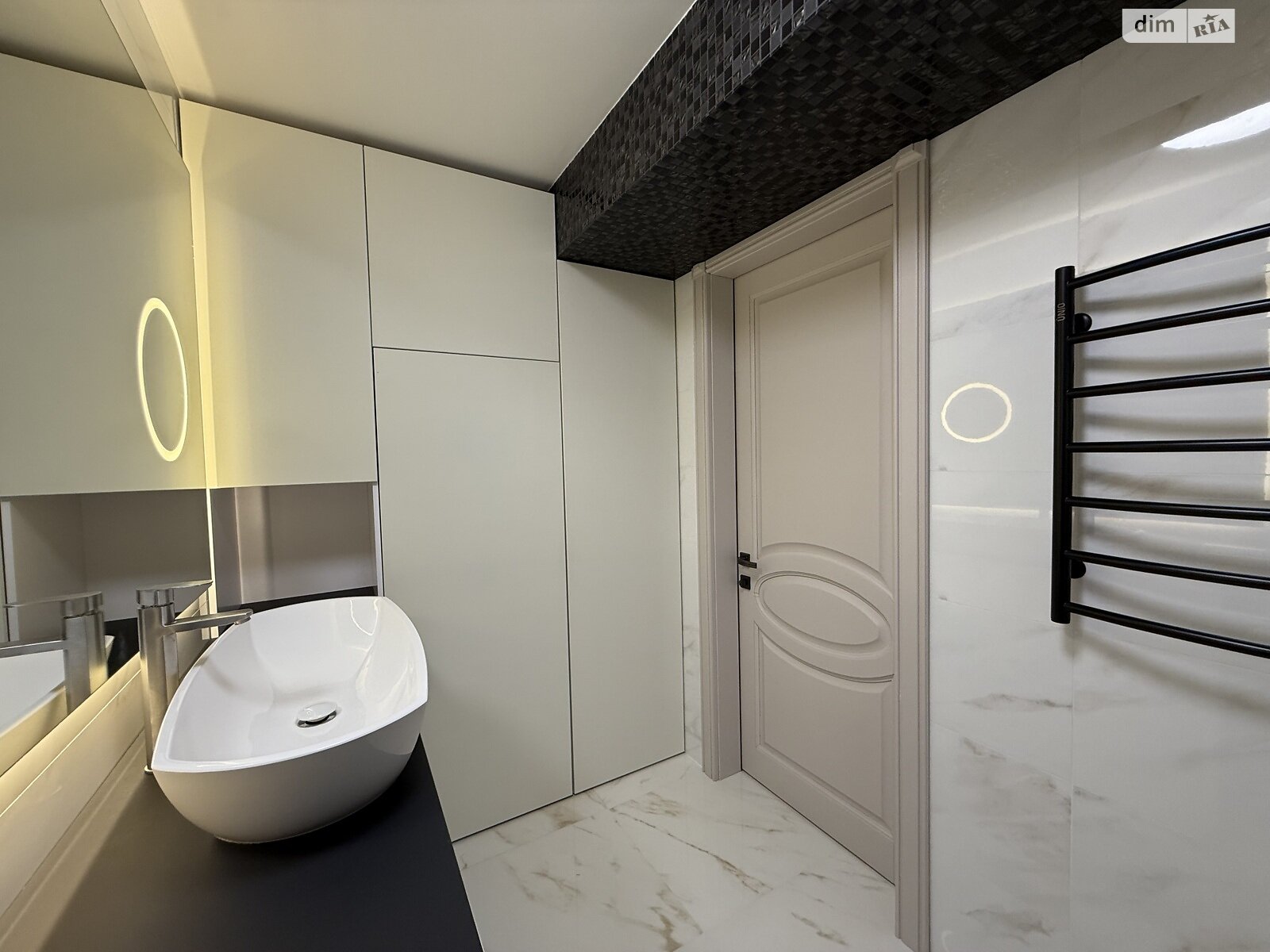 Продаж трикімнатної квартири в Тернополі, на пров. Цегельний, район Дружба фото 1