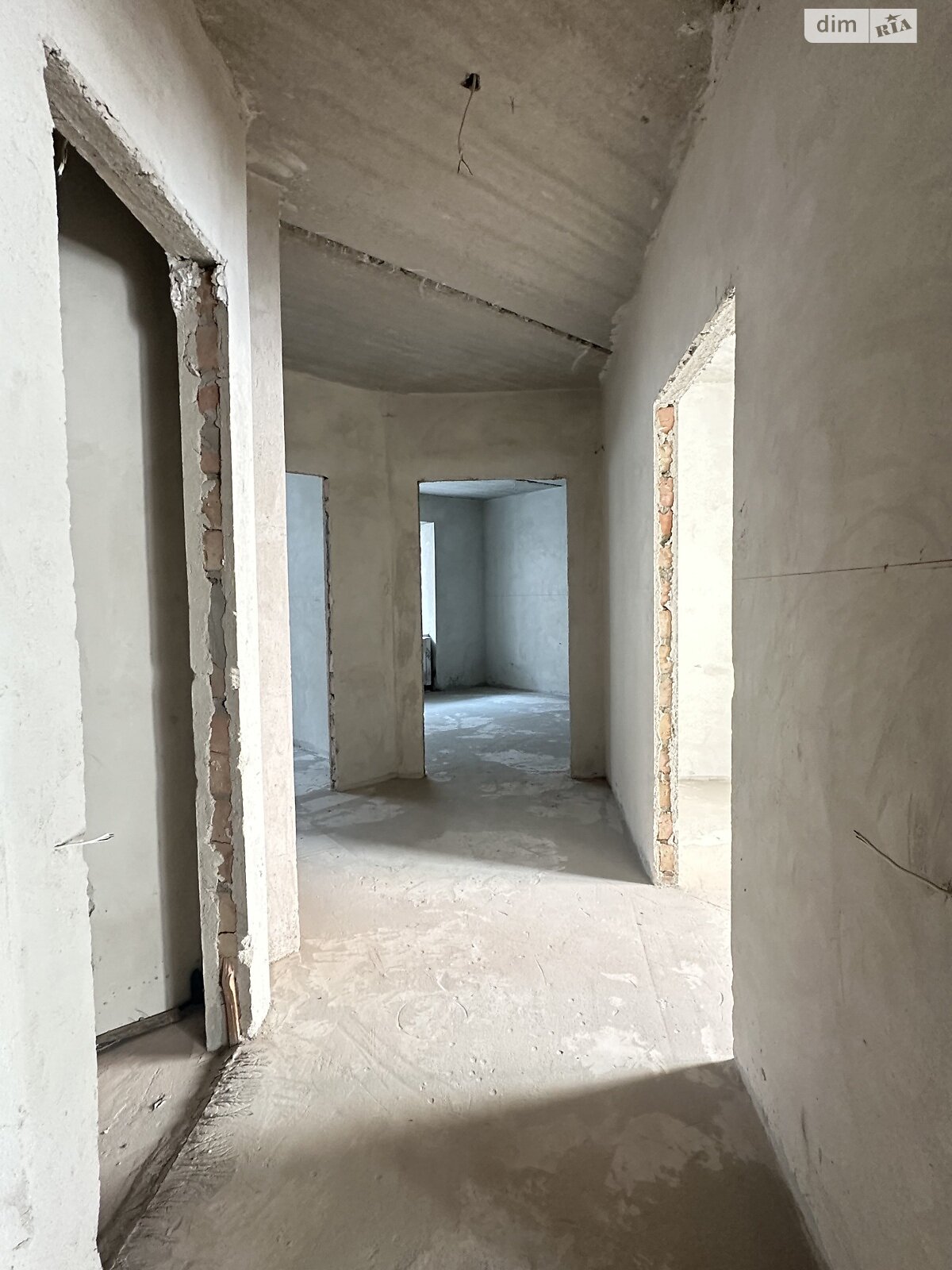 Продажа трехкомнатной квартиры в Тернополе, на пер. Кирпичный 7А, район Дружба фото 1 Продажа трехкомнатной квартиры в Тернополе, на пер. Кирпичный 7А, район Дружба фото 1