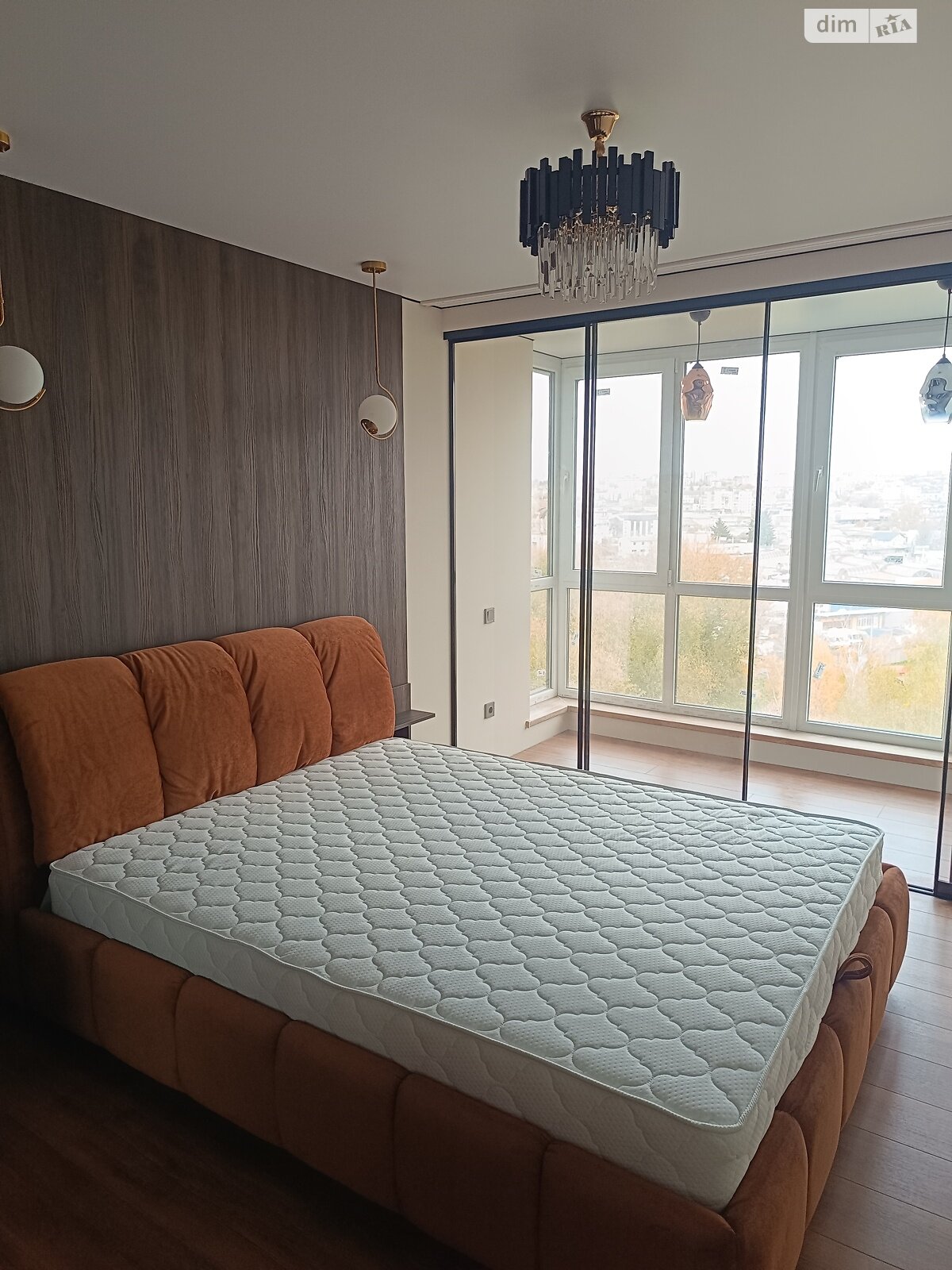 Продажа трехкомнатной квартиры в Тернополе, на пер. Кирпичный, район Дружба фото 1 Продажа трехкомнатной квартиры в Тернополе, на пер. Кирпичный, район Дружба фото 1