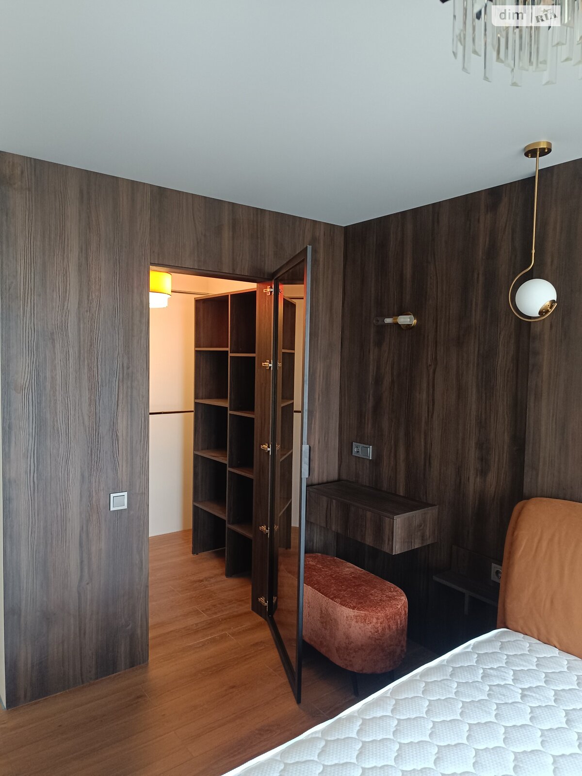 Продажа трехкомнатной квартиры в Тернополе, на пер. Кирпичный, район Дружба фото 1 Продажа трехкомнатной квартиры в Тернополе, на пер. Кирпичный, район Дружба фото 1