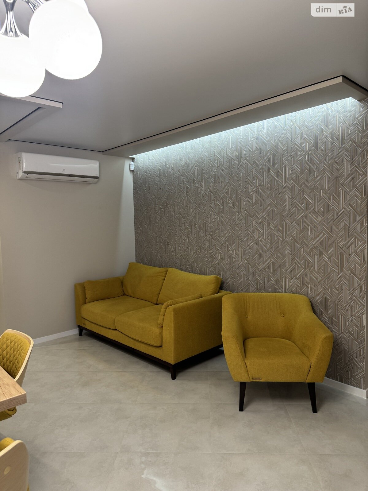 Продажа двухкомнатной квартиры в Тернополе, на пер. Кирпичный 8, район Дружба фото 1