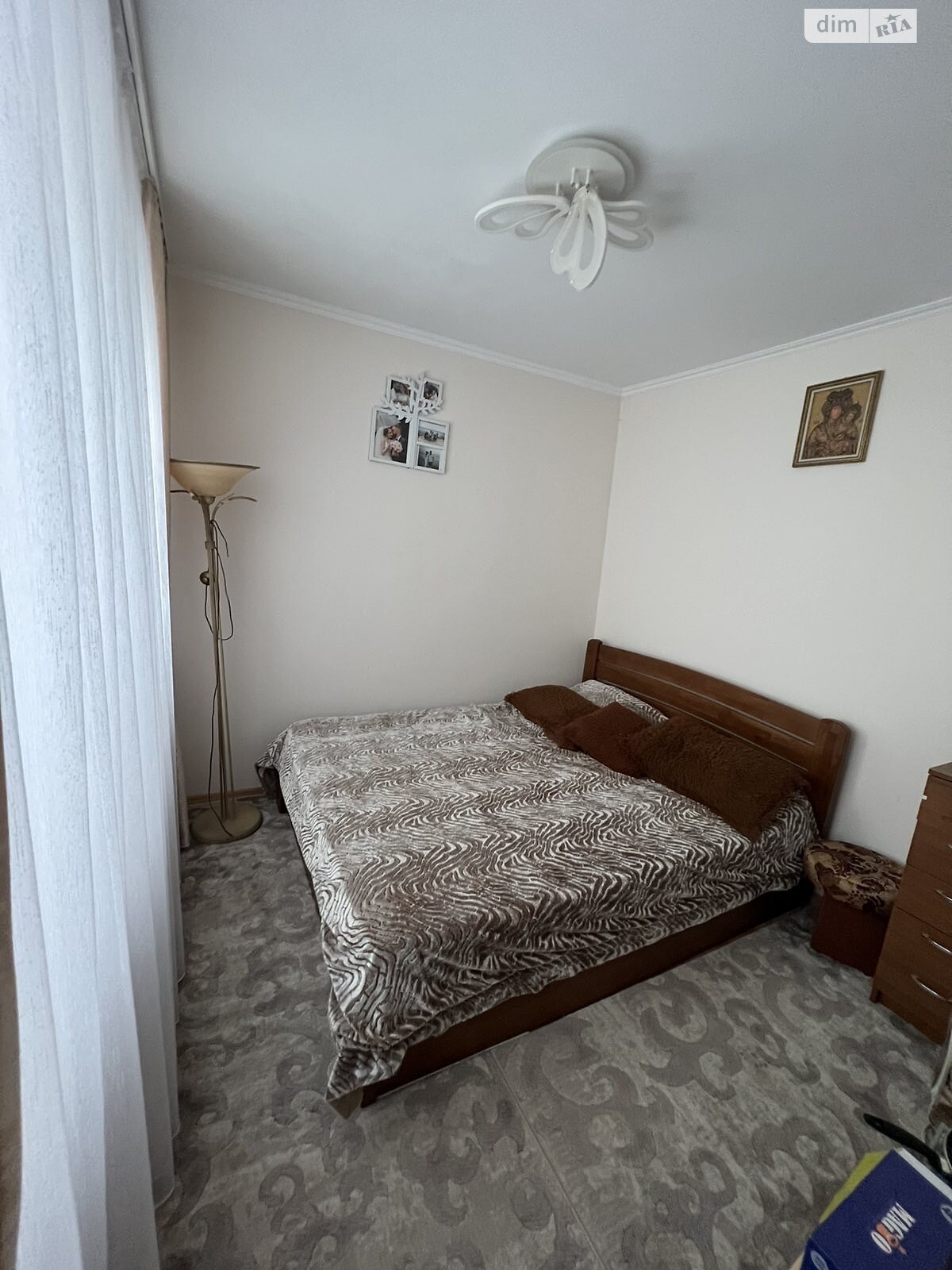 Продаж трикімнатної квартири в Тернополі, на вул. Кривоноса Максима, район Дружба фото 1 Продаж трикімнатної квартири в Тернополі, на вул. Кривоноса Максима, район Дружба фото 1