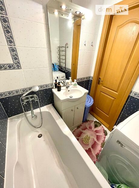Продаж двокімнатної квартири в Тернополі, на вул. Лучаківського, район Дружба фото 1 Продаж двокімнатної квартири в Тернополі, на вул. Лучаківського, район Дружба фото 1