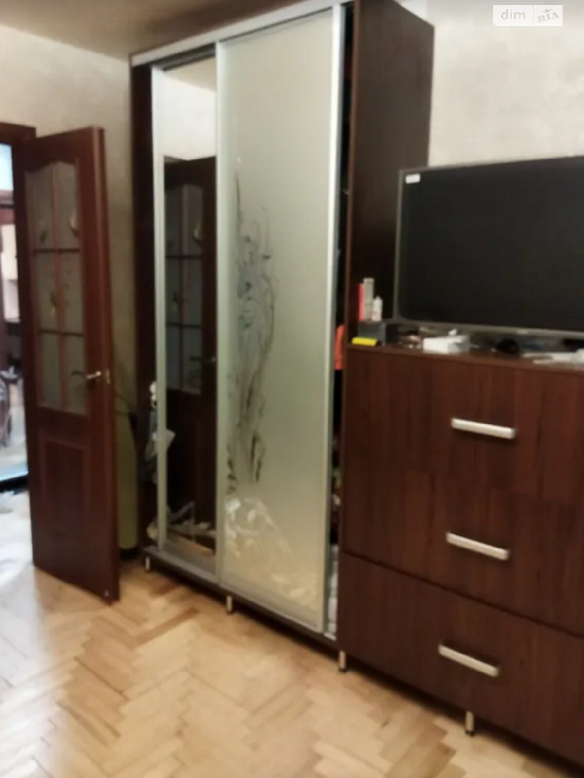 Продажа трехкомнатной квартиры в Тернополе, на ул. Владимира Лучаковского 5, район Дружба фото 1 Продажа трехкомнатной квартиры в Тернополе, на ул. Владимира Лучаковского 5, район Дружба фото 1