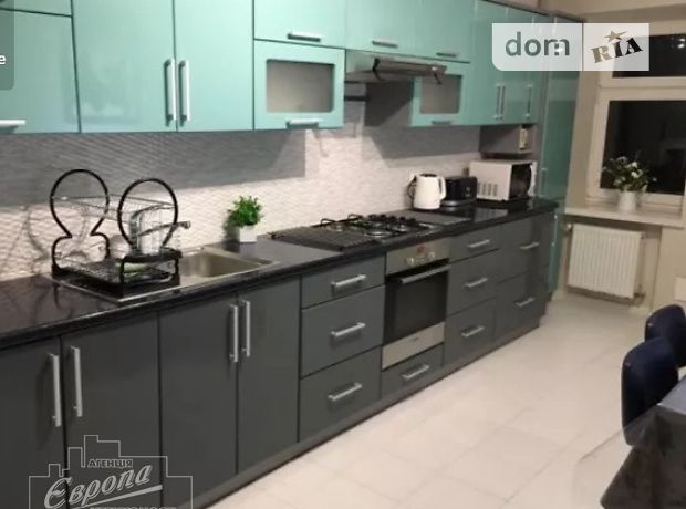Продажа трехкомнатной квартиры в Тернополе, на ул. Львовская район Дружба фото 1 Продажа трехкомнатной квартиры в Тернополе, на ул. Львовская район Дружба фото 1