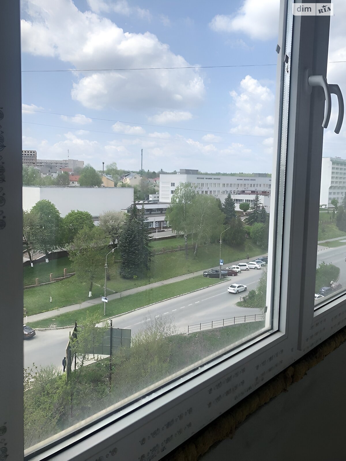 Продажа двухкомнатной квартиры в Тернополе, на ул. Львовская Боковая, район Дружба фото 1 Продажа двухкомнатной квартиры в Тернополе, на ул. Львовская Боковая, район Дружба фото 1