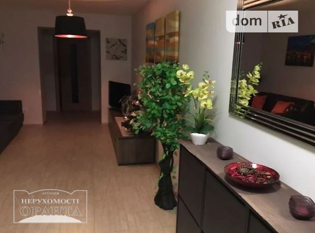Продажа трехкомнатной квартиры в Тернополе, на ул. Львовская район Дружба фото 1 Продажа трехкомнатной квартиры в Тернополе, на ул. Львовская район Дружба фото 1