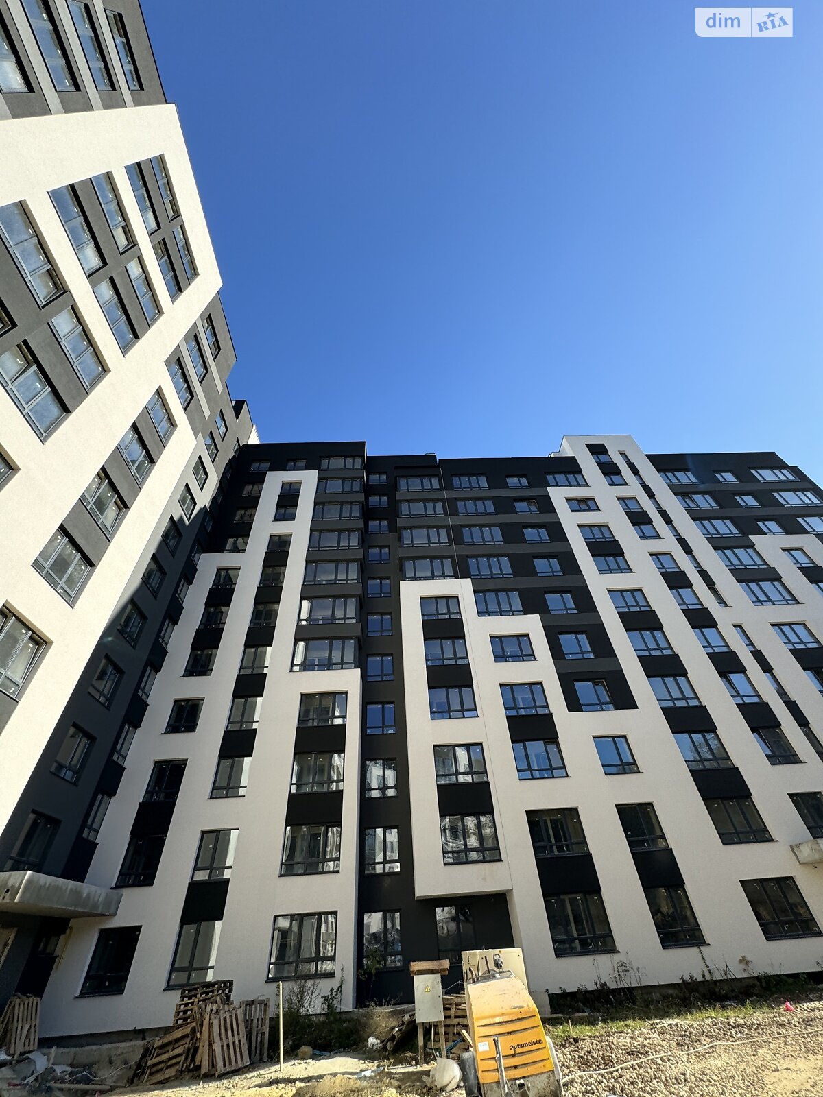 Продаж однокімнатної квартири в Тернополі, на вул. Львівська 29, район Дружба фото 1 Продаж однокімнатної квартири в Тернополі, на вул. Львівська 29, район Дружба фото 1