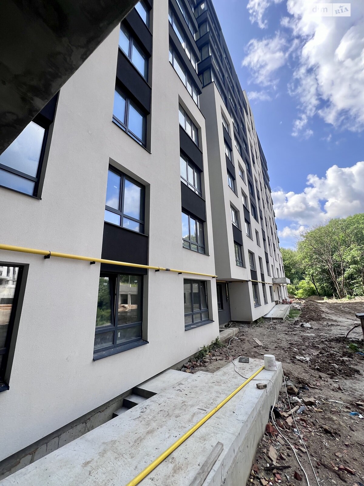 Продажа трехкомнатной квартиры в Тернополе, на ул. Львовская 29, район Дружба фото 1 Продажа трехкомнатной квартиры в Тернополе, на ул. Львовская 29, район Дружба фото 1