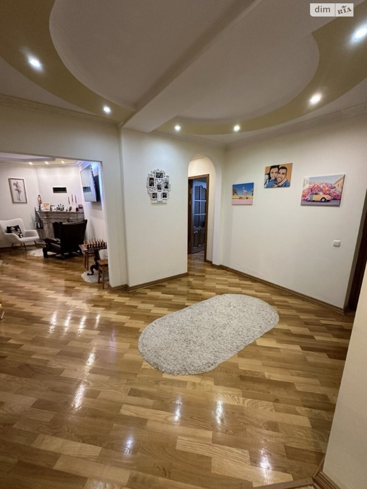 Продажа трехкомнатной квартиры в Тернополе, на ул. Мира, район Дружба фото 1 Продажа трехкомнатной квартиры в Тернополе, на ул. Мира, район Дружба фото 1