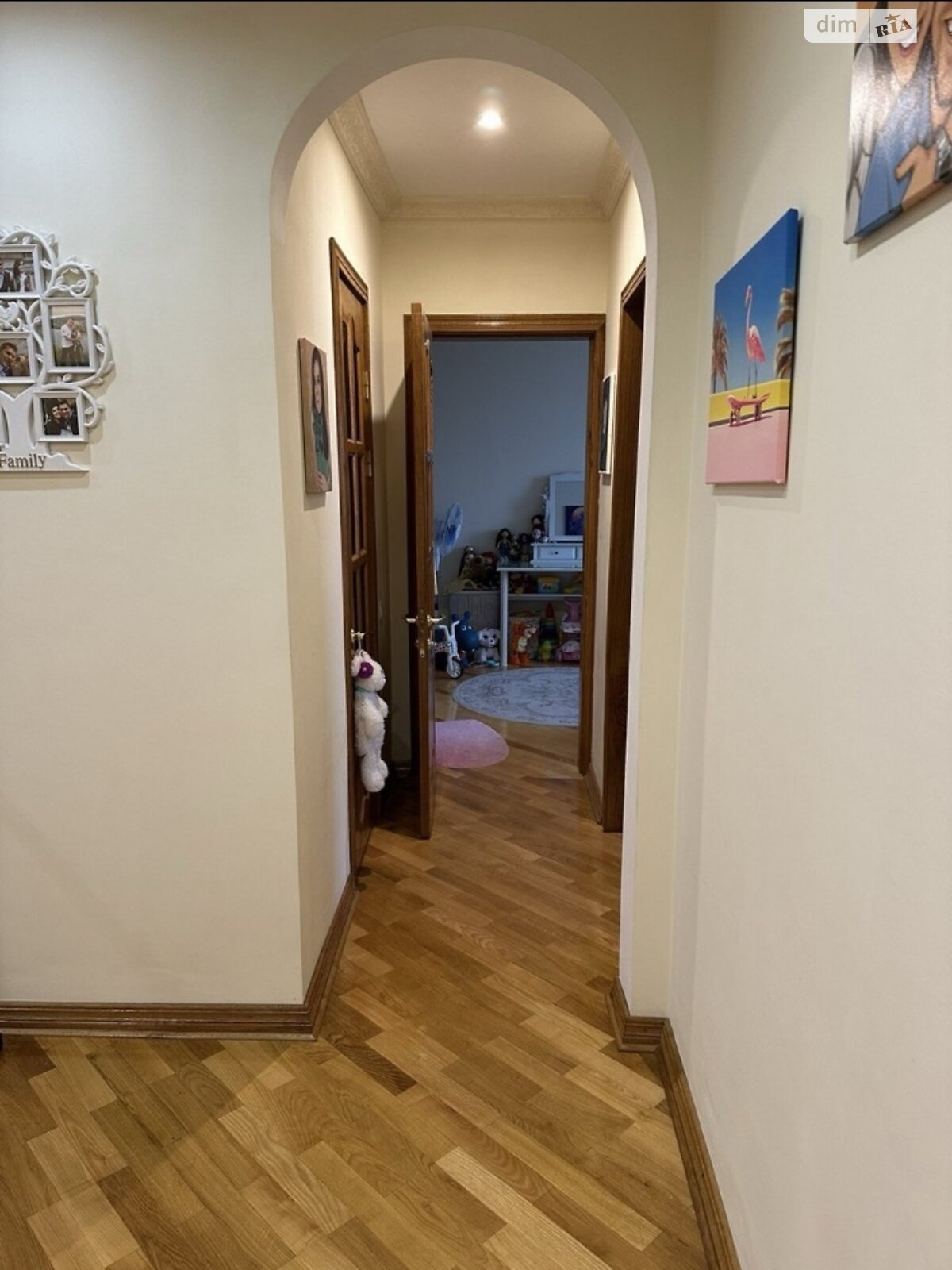 Продажа трехкомнатной квартиры в Тернополе, на ул. Мира, район Дружба фото 1 Продажа трехкомнатной квартиры в Тернополе, на ул. Мира, район Дружба фото 1