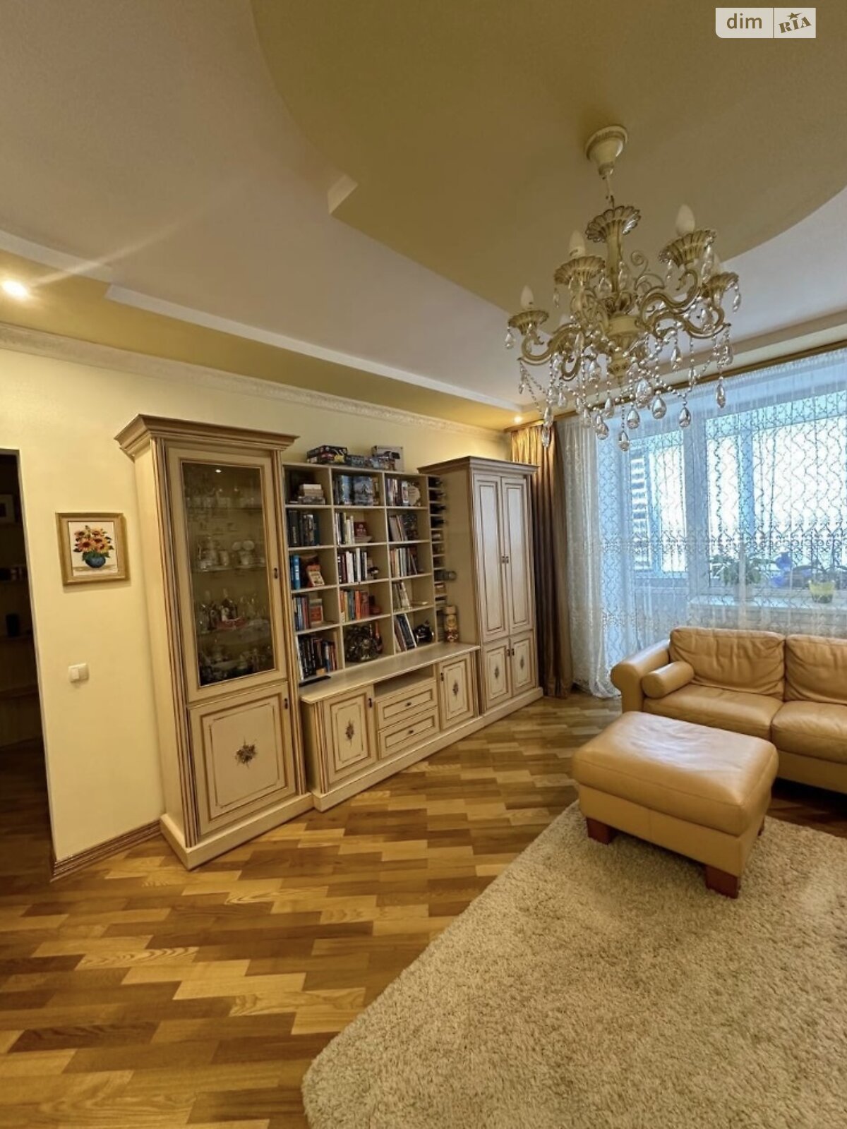 Продажа трехкомнатной квартиры в Тернополе, на ул. Мира, район Дружба фото 1 Продажа трехкомнатной квартиры в Тернополе, на ул. Мира, район Дружба фото 1