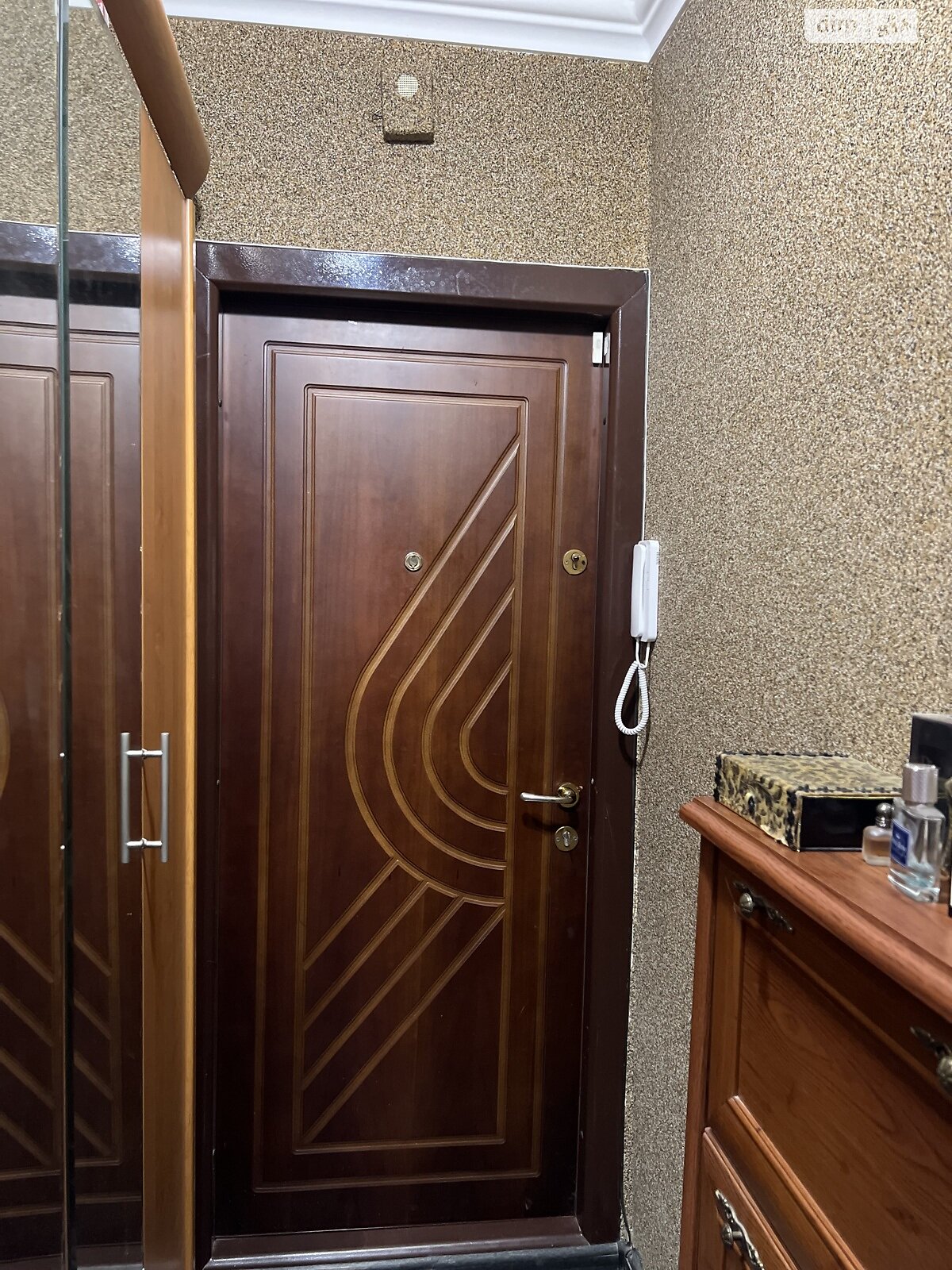 Продажа трехкомнатной квартиры в Тернополе, на ул. Мира, район Дружба фото 1 Продажа трехкомнатной квартиры в Тернополе, на ул. Мира, район Дружба фото 1