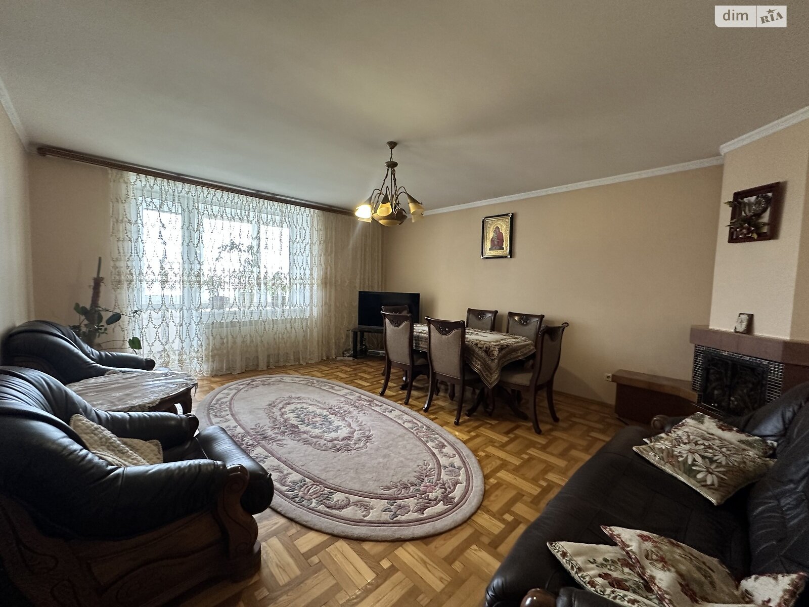 Продаж чотирикімнатної квартири в Тернополі, на вул. Миру, район Дружба фото 1 Продаж чотирикімнатної квартири в Тернополі, на вул. Миру, район Дружба фото 1