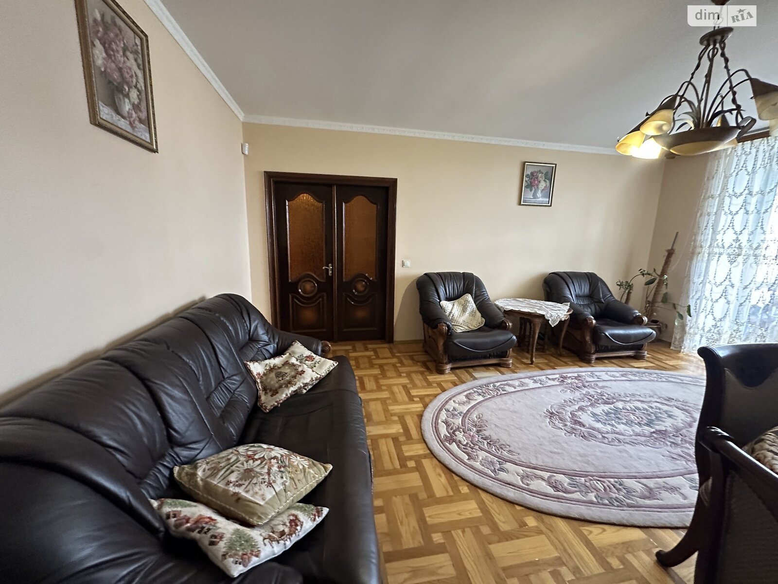 Продаж чотирикімнатної квартири в Тернополі, на вул. Миру, район Дружба фото 1 Продаж чотирикімнатної квартири в Тернополі, на вул. Миру, район Дружба фото 1