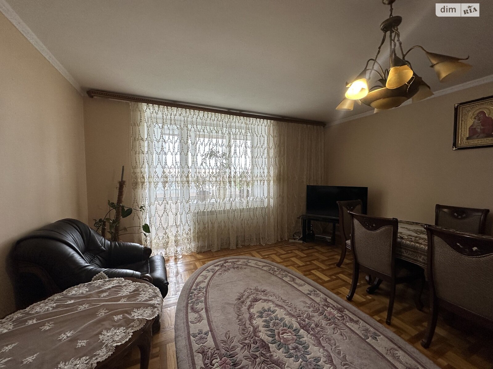 Продаж чотирикімнатної квартири в Тернополі, на вул. Миру, район Дружба фото 1 Продаж чотирикімнатної квартири в Тернополі, на вул. Миру, район Дружба фото 1