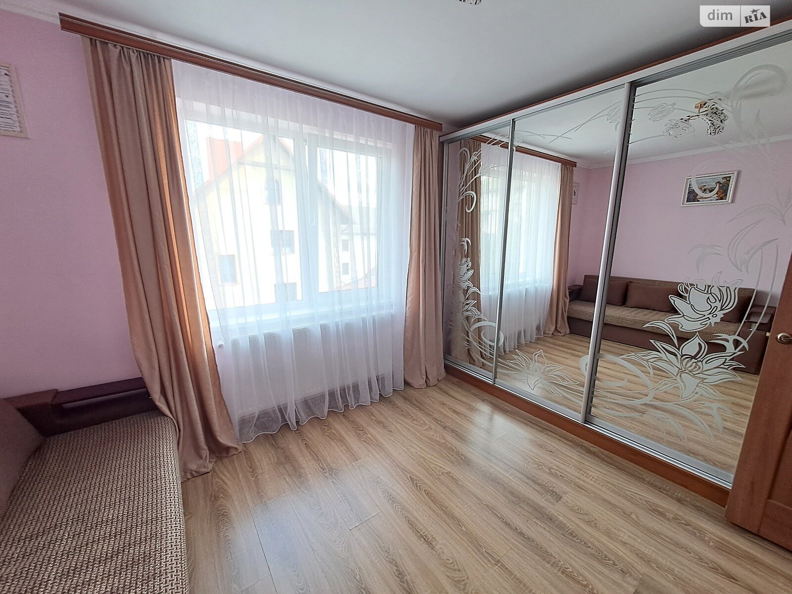 Продажа двухкомнатной квартиры в Тернополе, на ул. Обьездная, район Дружба фото 1 Продажа двухкомнатной квартиры в Тернополе, на ул. Обьездная, район Дружба фото 1