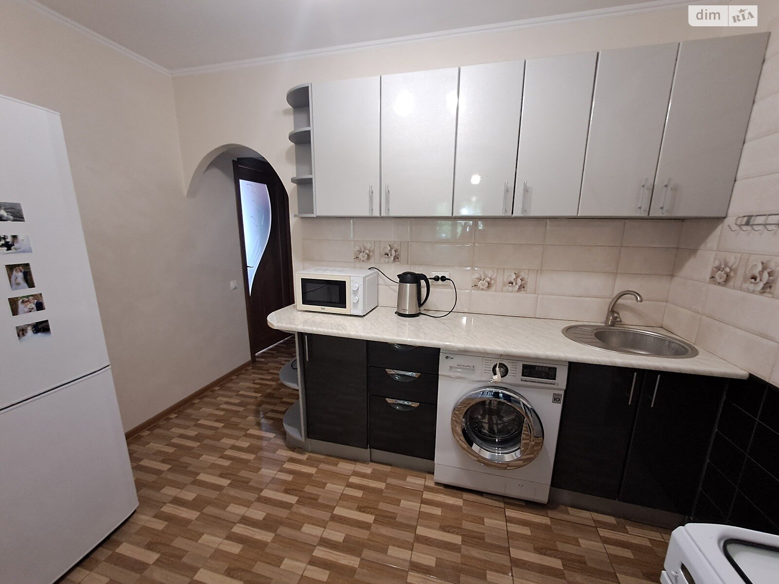 Продажа двухкомнатной квартиры в Тернополе, на ул. Обьездная, район Дружба фото 1 Продажа двухкомнатной квартиры в Тернополе, на ул. Обьездная, район Дружба фото 1