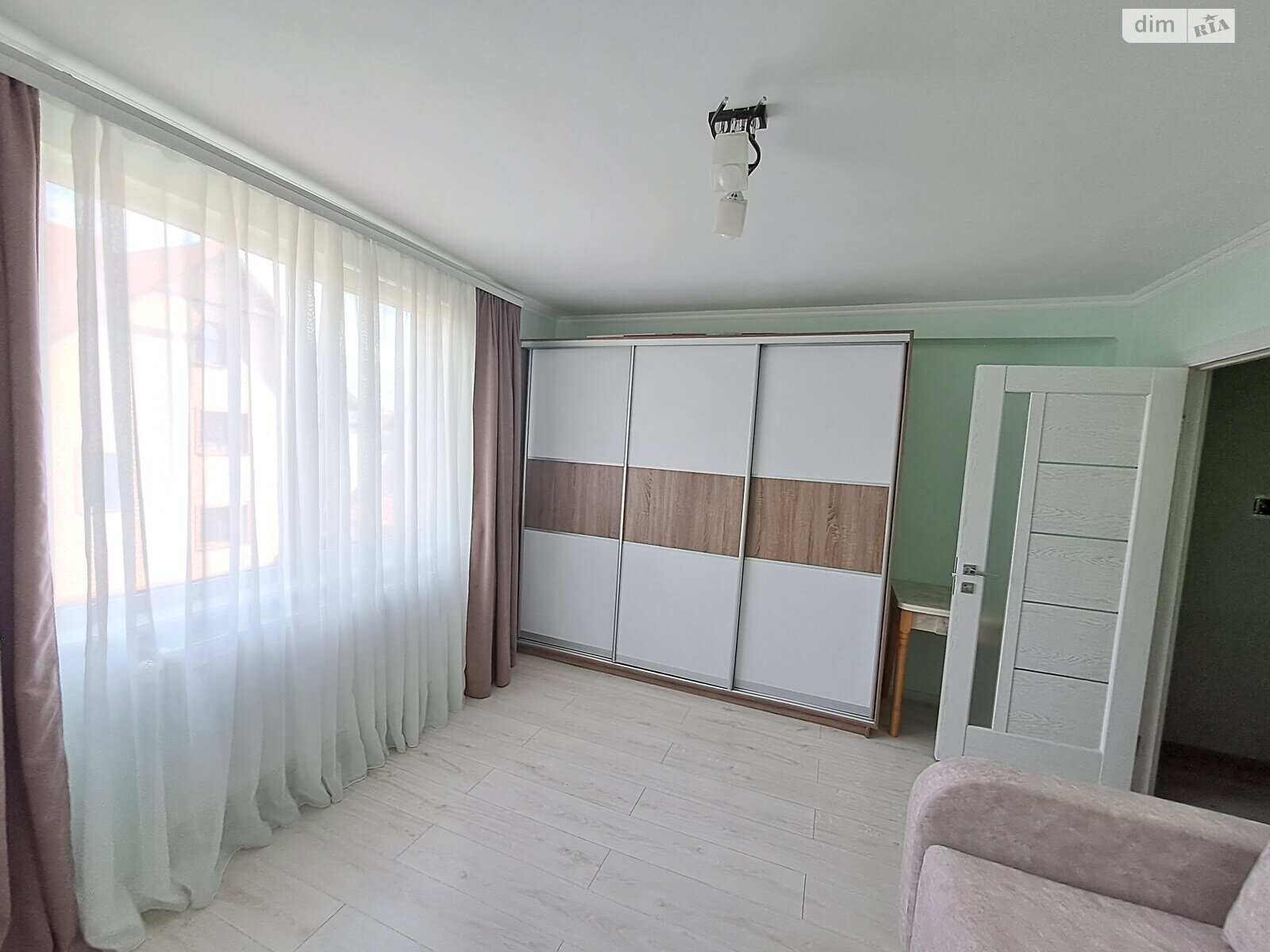 Продажа двухкомнатной квартиры в Тернополе, на ул. Обьездная, район Дружба фото 1 Продажа двухкомнатной квартиры в Тернополе, на ул. Обьездная, район Дружба фото 1