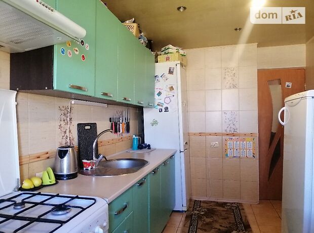 Продаж семикімнатної квартири в Тернополі, на вул. Тролейбусна, район Дружба фото 1 Продаж семикімнатної квартири в Тернополі, на вул. Тролейбусна, район Дружба фото 1