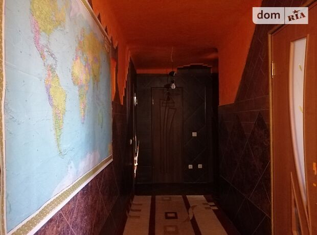 Продаж семикімнатної квартири в Тернополі, на вул. Тролейбусна, район Дружба фото 1 Продаж семикімнатної квартири в Тернополі, на вул. Тролейбусна, район Дружба фото 1