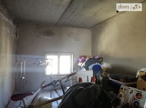 Продаж семикімнатної квартири в Тернополі, на вул. Тролейбусна, район Дружба фото 1 Продаж семикімнатної квартири в Тернополі, на вул. Тролейбусна, район Дружба фото 1