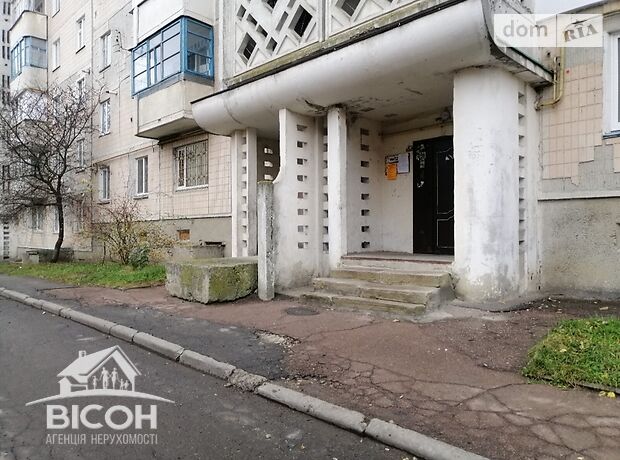 Продажа однокомнатной квартиры в Тернополе, на бул. Просвещения район Дружба фото 1 Продажа однокомнатной квартиры в Тернополе, на бул. Просвещения район Дружба фото 1