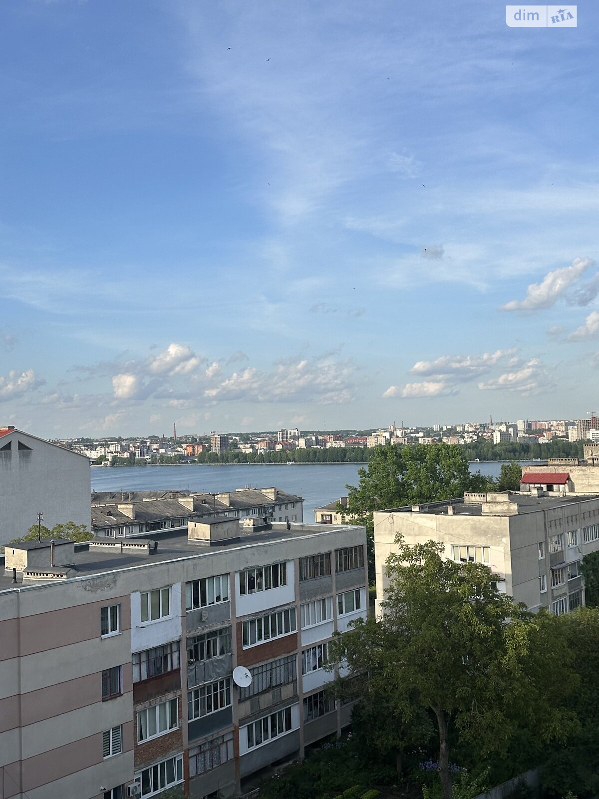 Продаж двокімнатної квартири в Тернополі, на вул. Петриківська 9, район Дружба фото 1 Продаж двокімнатної квартири в Тернополі, на вул. Петриківська 9, район Дружба фото 1