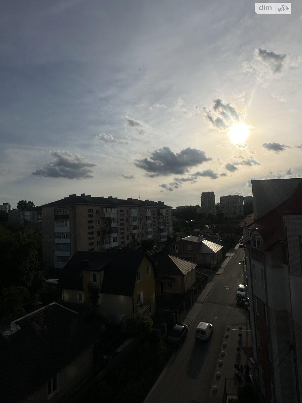 Продаж двокімнатної квартири в Тернополі, на вул. Петриківська 9, район Дружба фото 1 Продаж двокімнатної квартири в Тернополі, на вул. Петриківська 9, район Дружба фото 1