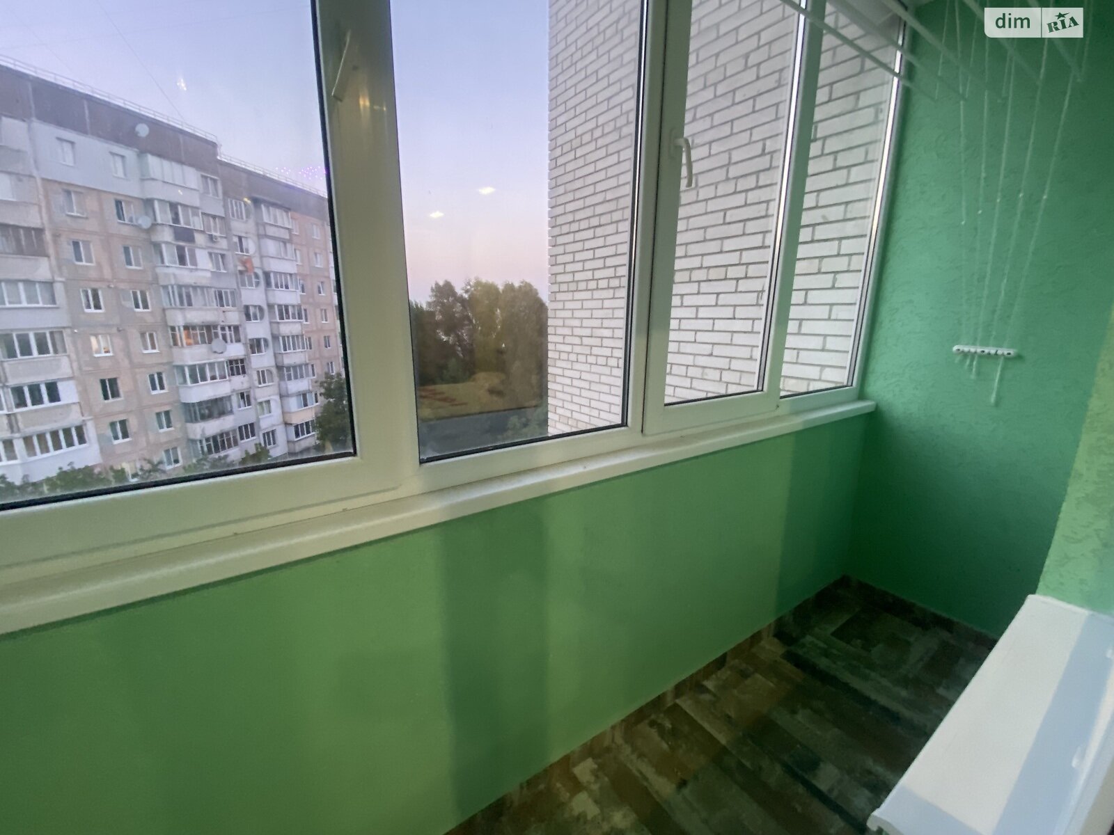 Продаж трикімнатної квартири в Тернополі, на бул. Просвіти, район Дружба фото 1 Продаж трикімнатної квартири в Тернополі, на бул. Просвіти, район Дружба фото 1