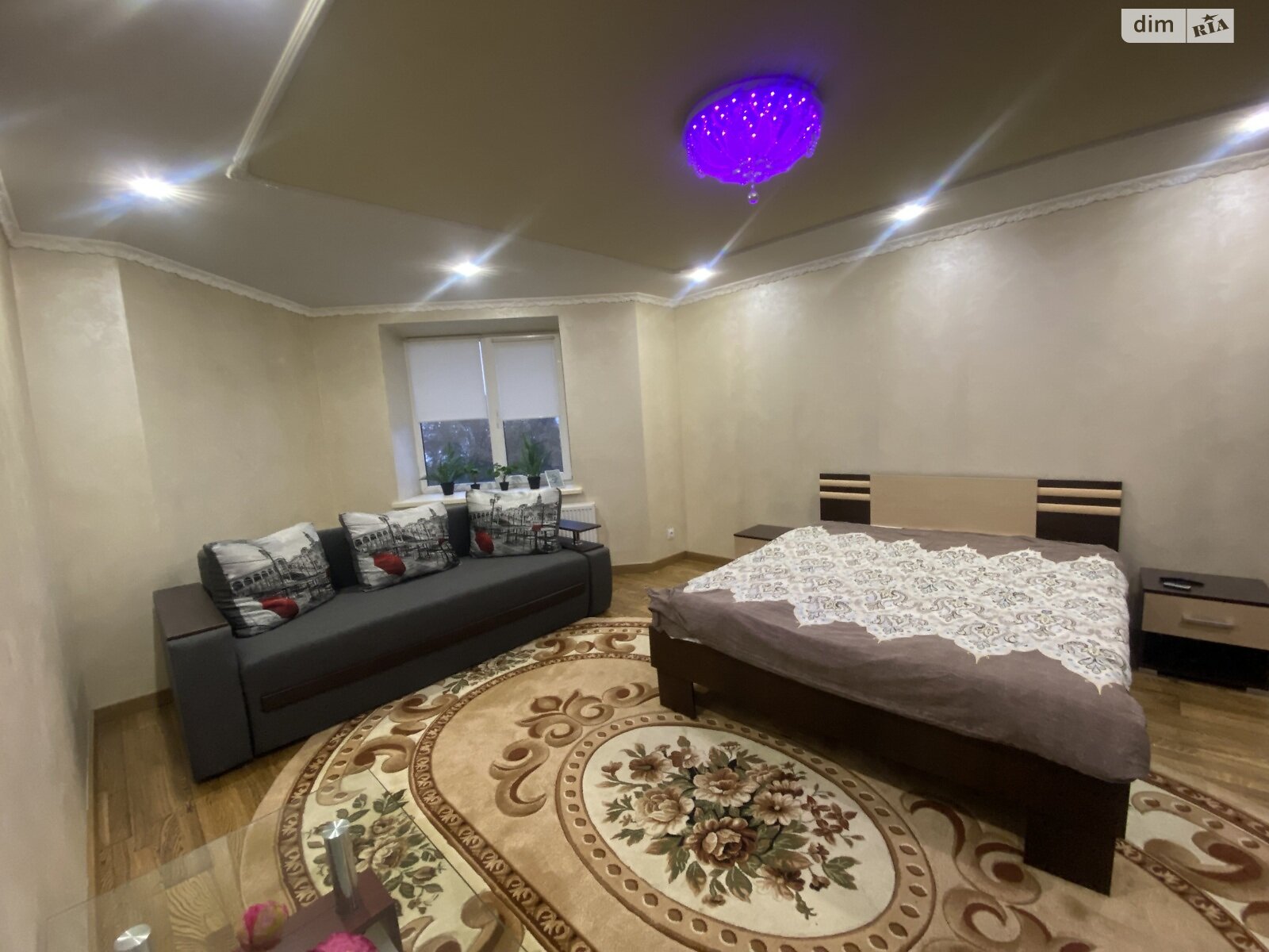 Продаж трикімнатної квартири в Тернополі, на бул. Просвіти, район Дружба фото 1 Продаж трикімнатної квартири в Тернополі, на бул. Просвіти, район Дружба фото 1