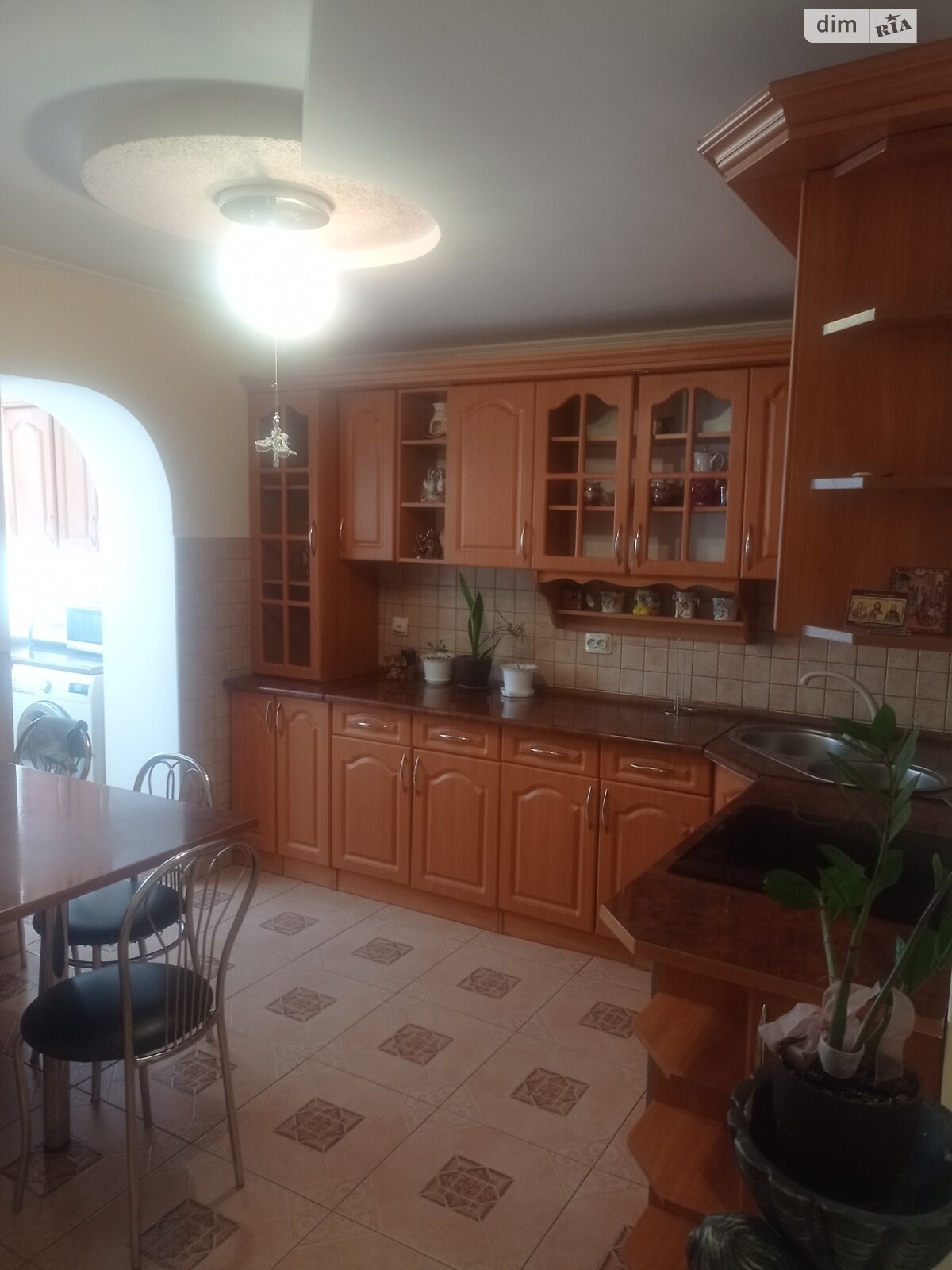 Продажа трехкомнатной квартиры в Тернополе, на бул. Просвещения 12, район Дружба фото 1 Продажа трехкомнатной квартиры в Тернополе, на бул. Просвещения 12, район Дружба фото 1