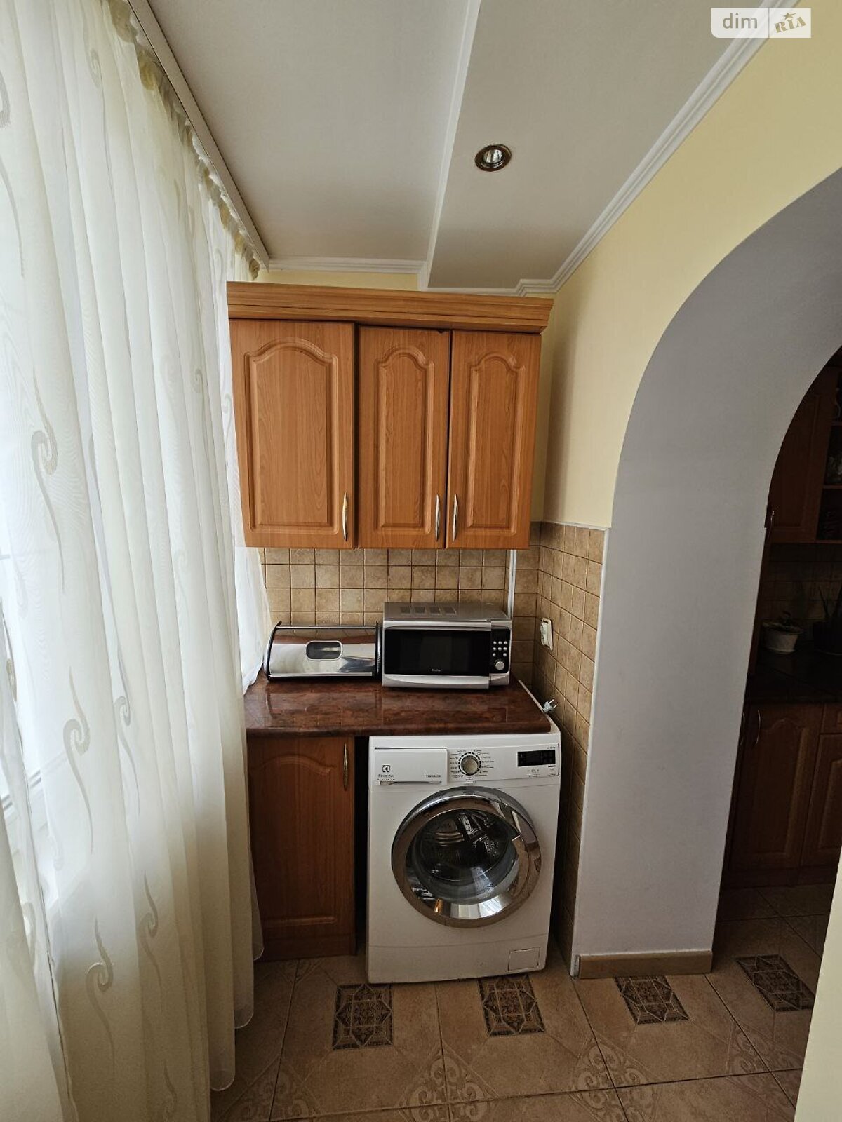 Продаж трикімнатної квартири в Тернополі, на бул. Просвіти, район Дружба фото 1 Продаж трикімнатної квартири в Тернополі, на бул. Просвіти, район Дружба фото 1