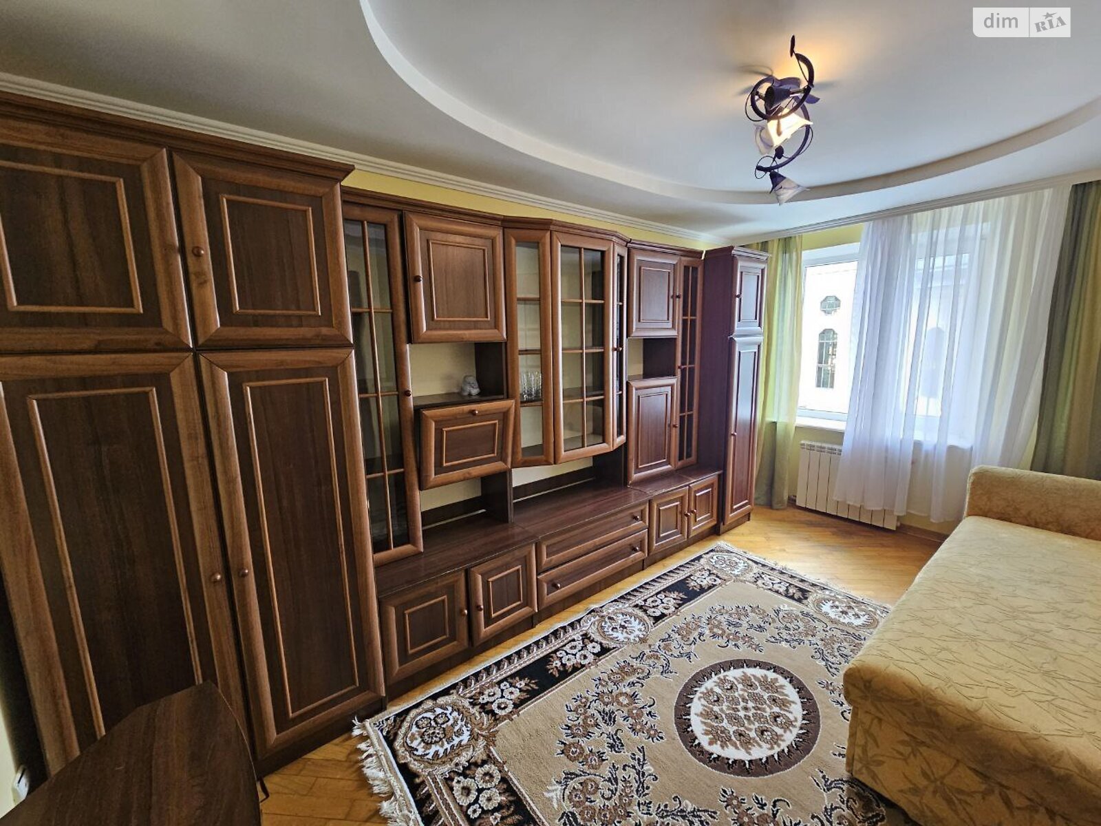 Продаж трикімнатної квартири в Тернополі, на бул. Просвіти, район Дружба фото 1 Продаж трикімнатної квартири в Тернополі, на бул. Просвіти, район Дружба фото 1