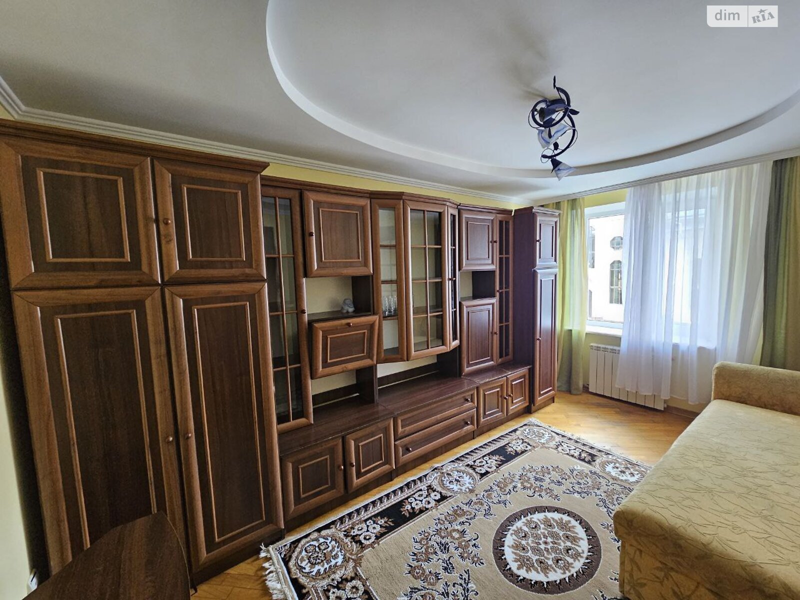 Продаж трикімнатної квартири в Тернополі, на бул. Просвіти, район Дружба фото 1 Продаж трикімнатної квартири в Тернополі, на бул. Просвіти, район Дружба фото 1