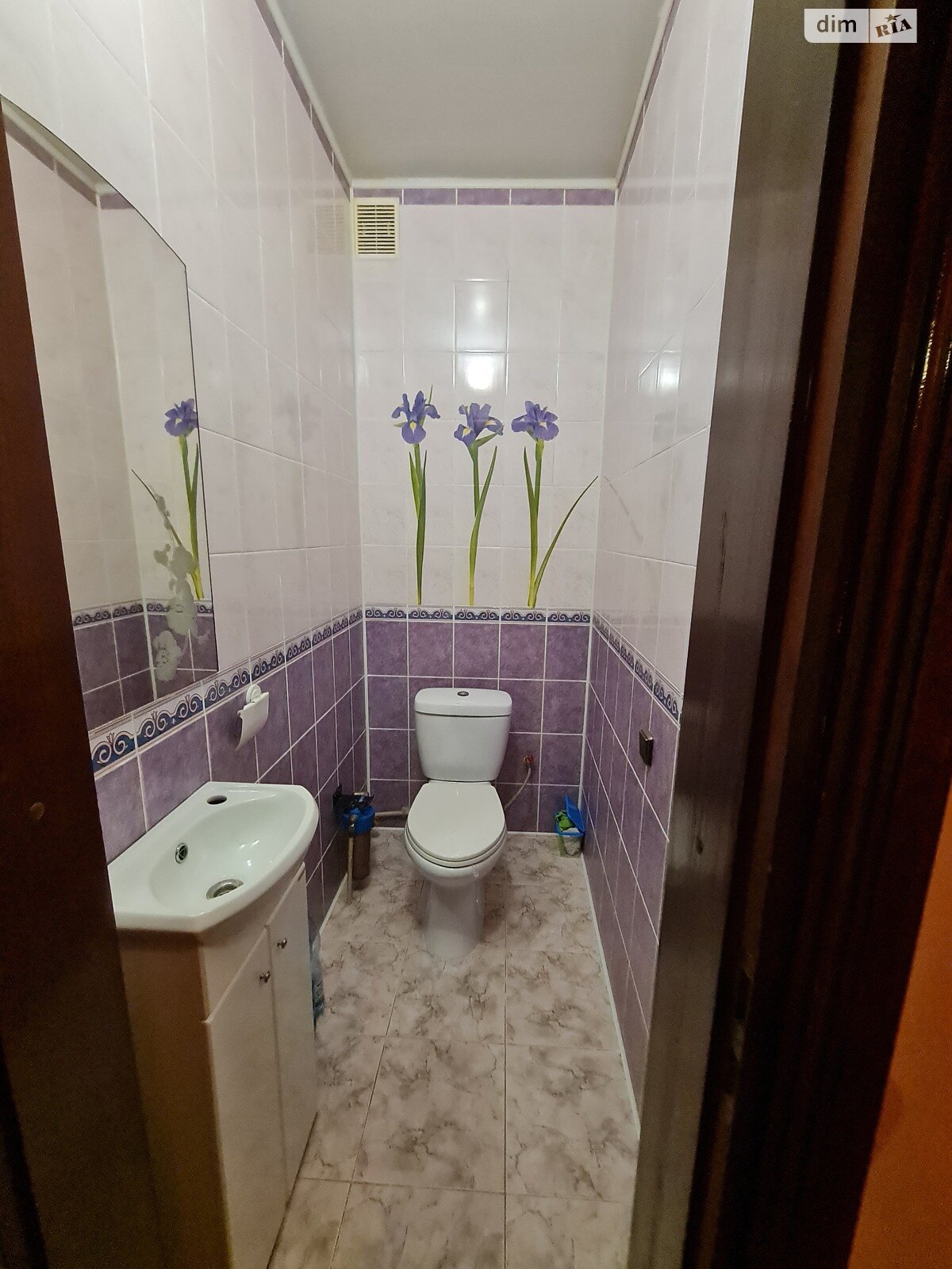 Продаж трикімнатної квартири в Тернополі, на бул. Просвіти, район Дружба фото 1 Продаж трикімнатної квартири в Тернополі, на бул. Просвіти, район Дружба фото 1