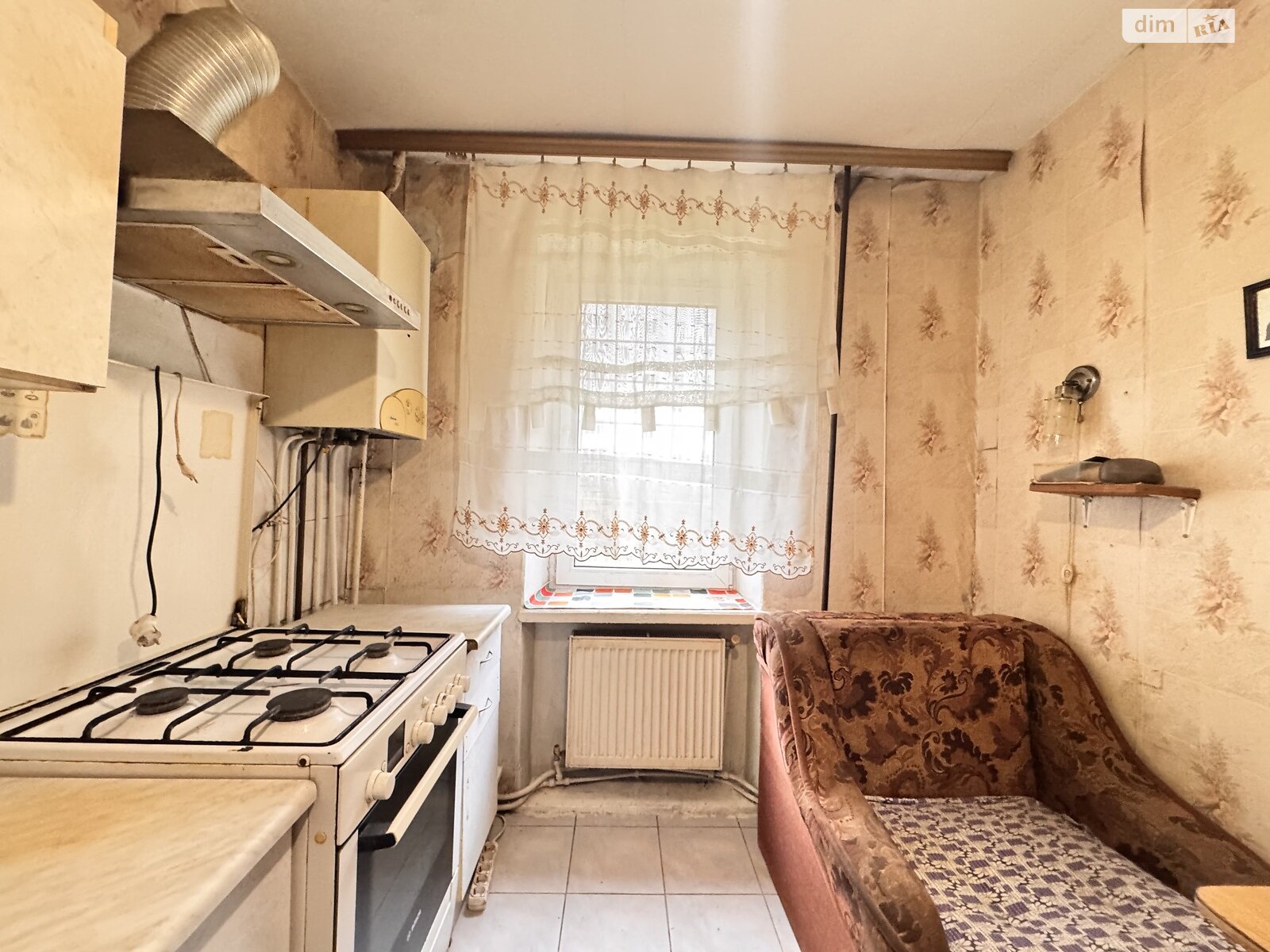 Продажа однокомнатной квартиры в Тернополе, на бул. Просвещения 19, район Дружба фото 1 Продажа однокомнатной квартиры в Тернополе, на бул. Просвещения 19, район Дружба фото 1