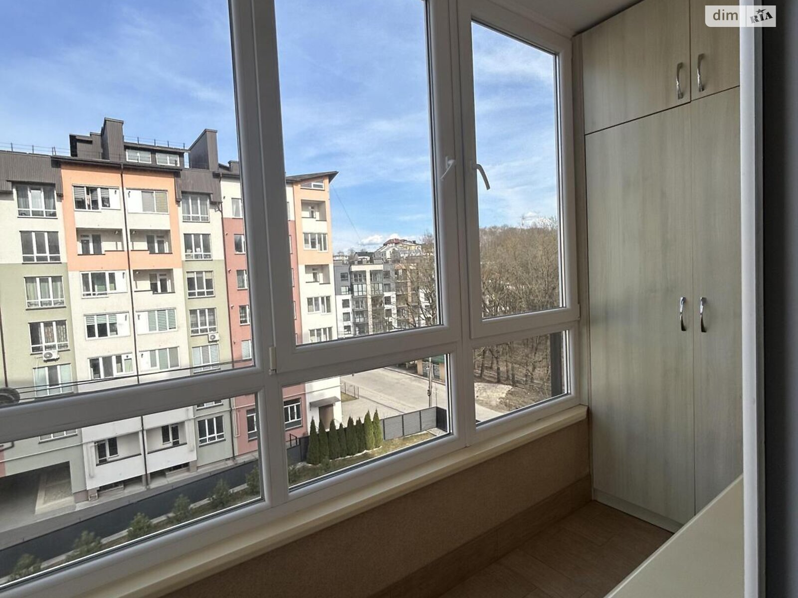 Продажа трехкомнатной квартиры в Тернополе, на ул. Тернопольская 8Б, район Дружба фото 1 Продажа трехкомнатной квартиры в Тернополе, на ул. Тернопольская 8Б, район Дружба фото 1