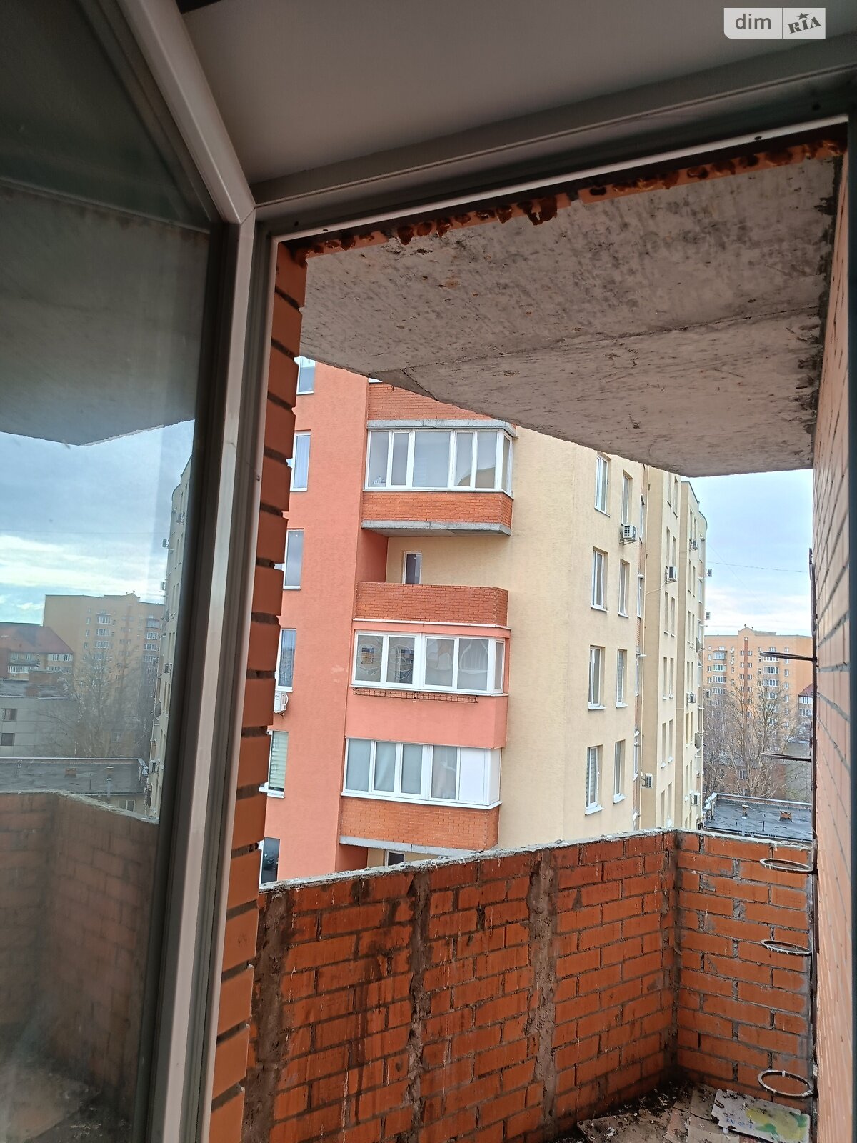 Продажа трехкомнатной квартиры в Тернополе, на ул. Троллейбусная 4Б, район Дружба фото 1
