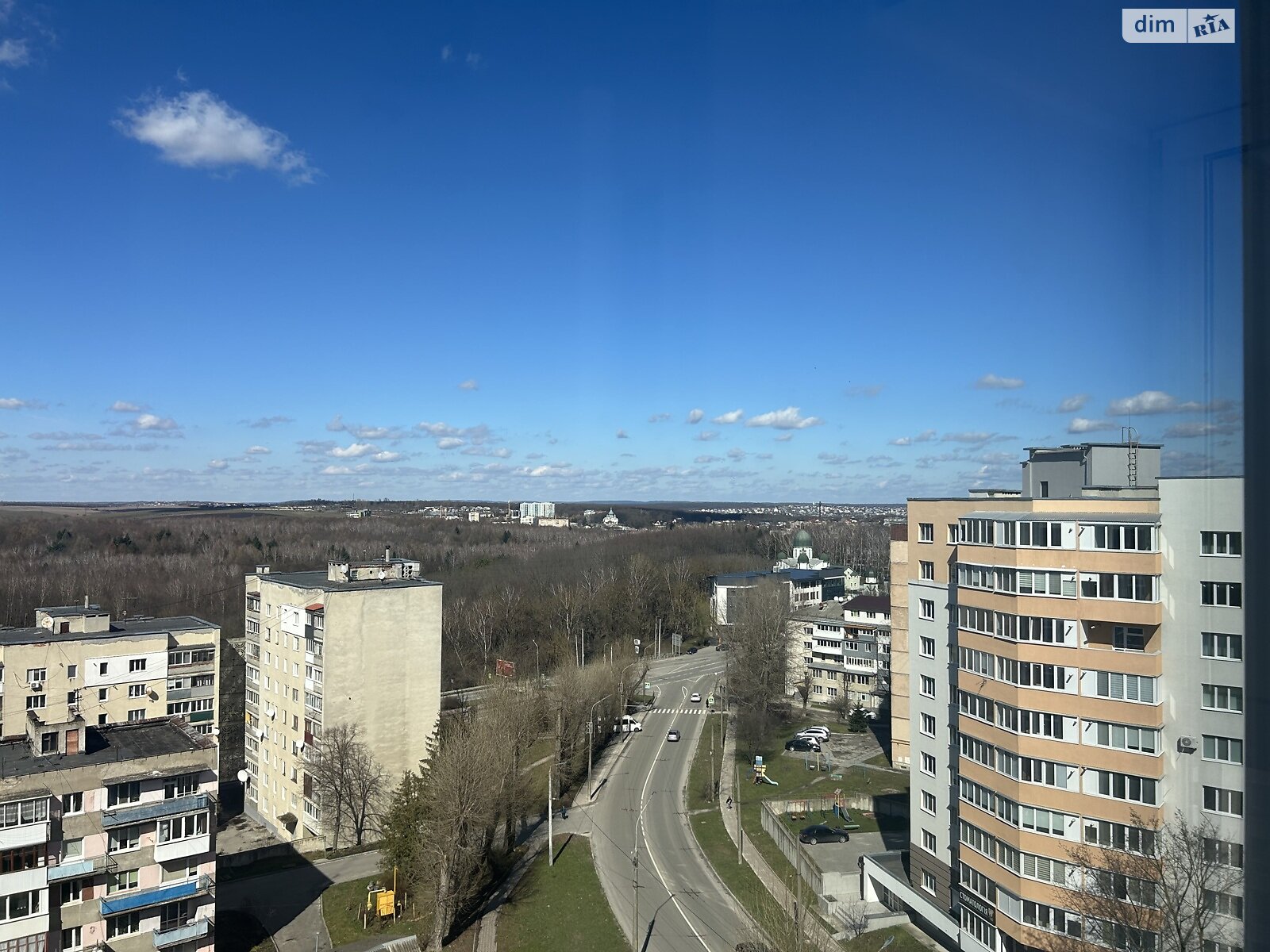 Продаж двокімнатної квартири в Тернополі, на вул. Тролейбусна, район Дружба фото 1 Продаж двокімнатної квартири в Тернополі, на вул. Тролейбусна, район Дружба фото 1