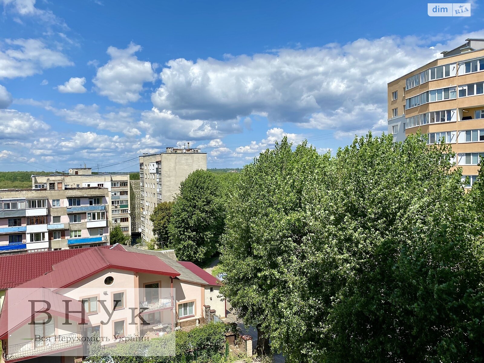 Продаж трикімнатної квартири в Тернополі, на вул. Тролейбусна, район Дружба фото 1 Продаж трикімнатної квартири в Тернополі, на вул. Тролейбусна, район Дружба фото 1