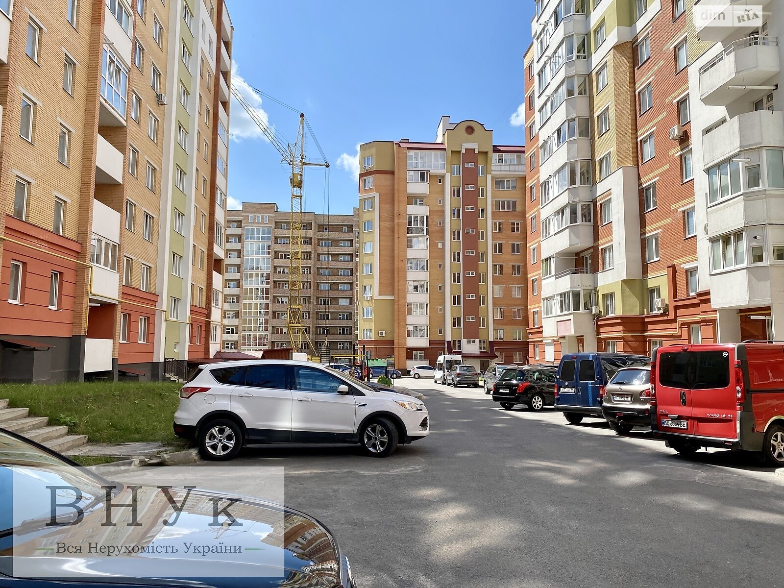 Продаж трикімнатної квартири в Тернополі, на вул. Тролейбусна, район Дружба фото 1 Продаж трикімнатної квартири в Тернополі, на вул. Тролейбусна, район Дружба фото 1