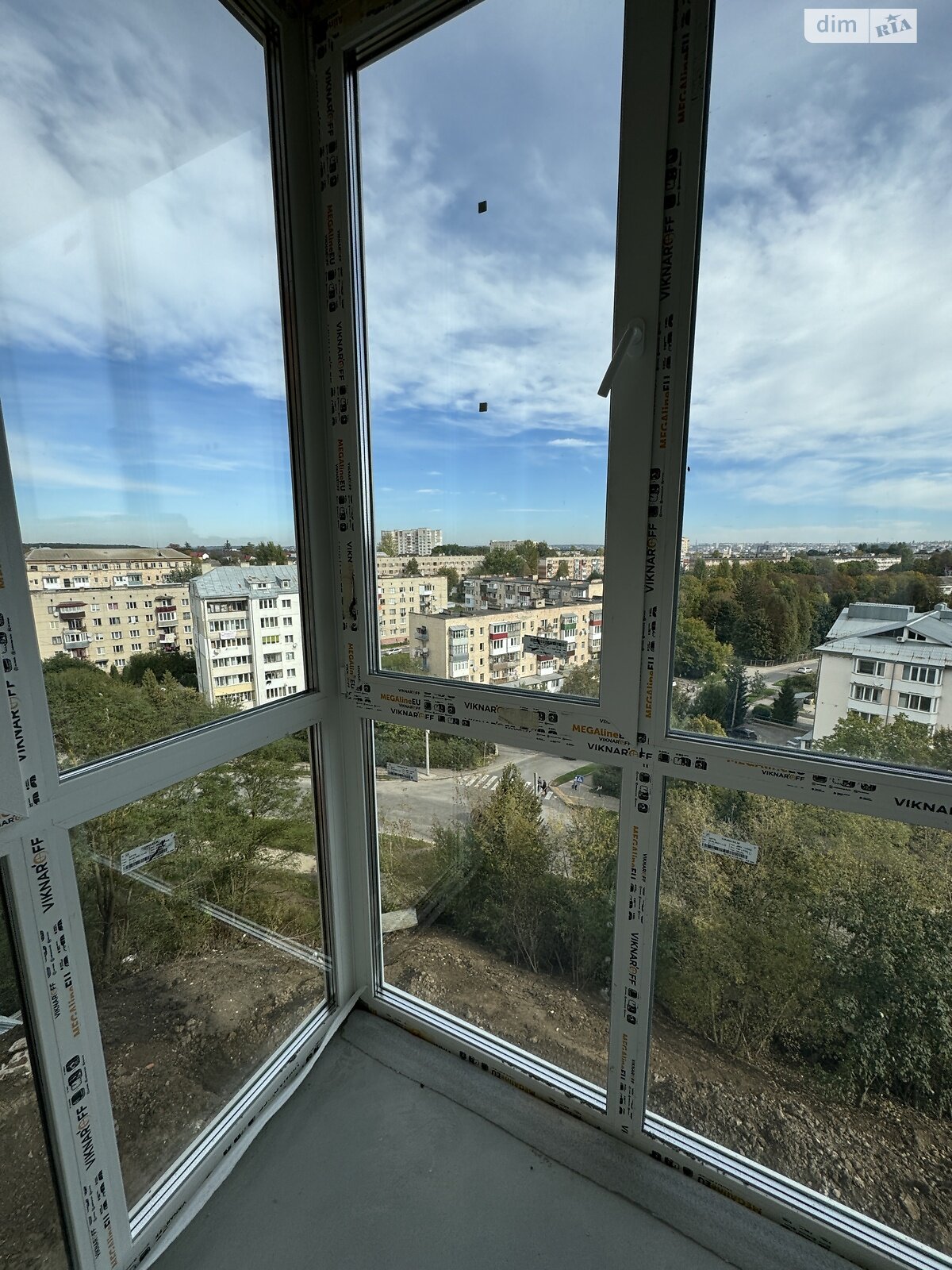 Продажа трехкомнатной квартиры в Тернополе, на ул. Троллейбусная, район Дружба фото 1 Продажа трехкомнатной квартиры в Тернополе, на ул. Троллейбусная, район Дружба фото 1