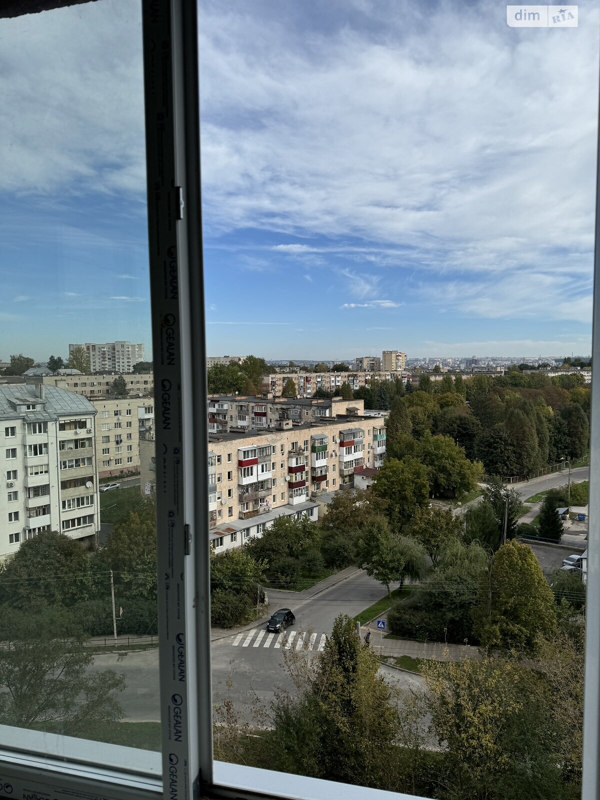 Продажа трехкомнатной квартиры в Тернополе, на ул. Троллейбусная, район Дружба фото 1 Продажа трехкомнатной квартиры в Тернополе, на ул. Троллейбусная, район Дружба фото 1